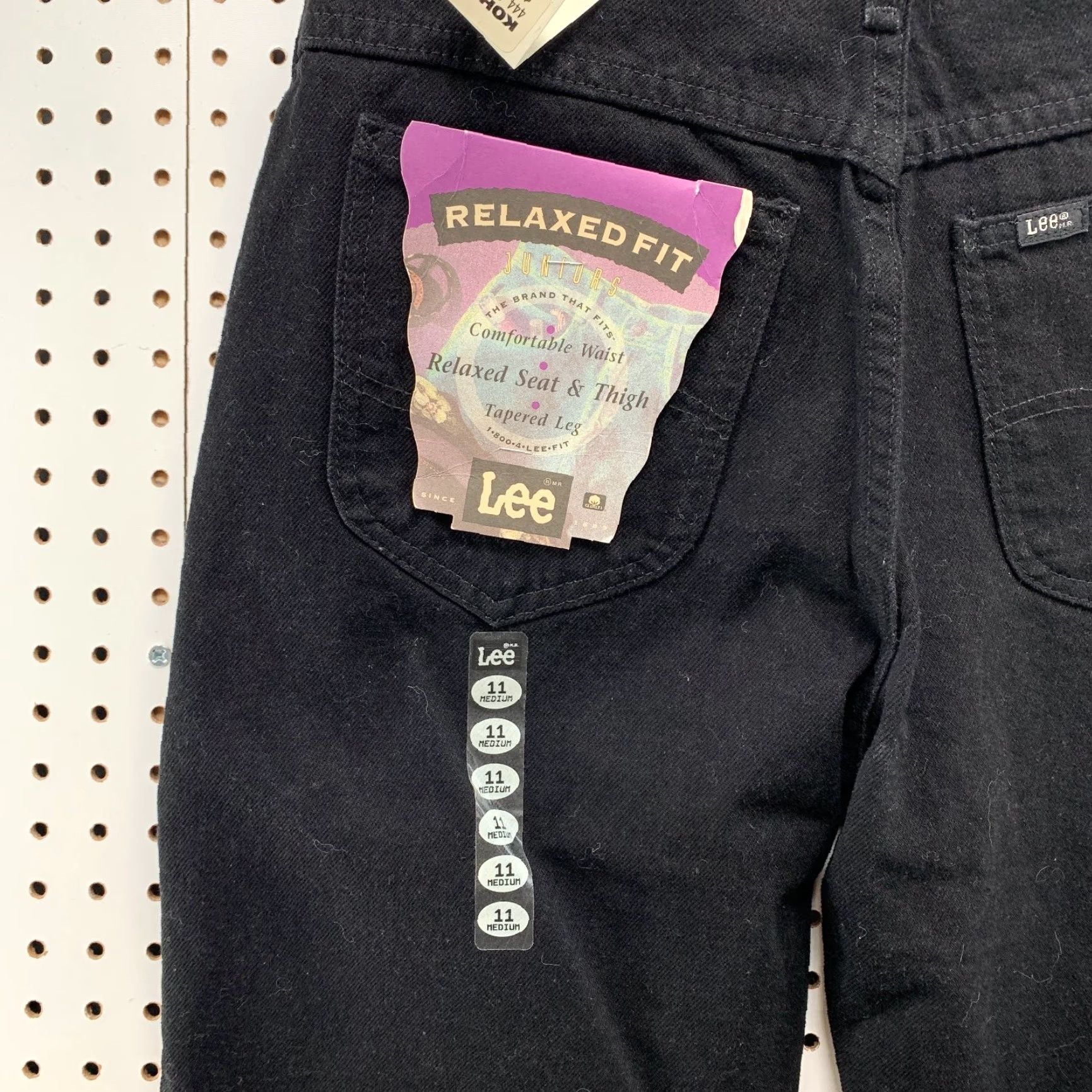 Lee VINTAGE Lee Jeans Womens Juniors Size 11 Tapered 28x29 Black Denim USA Made Size 32" / US 10 / IT 46 - 2 Thumbnail