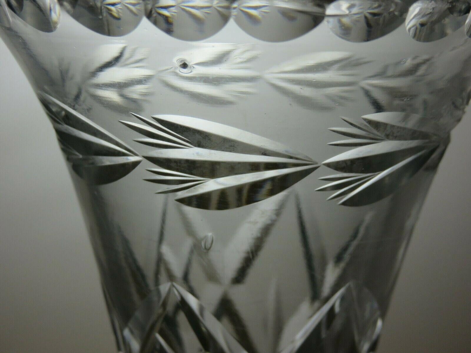 The Unbranded Brand Lovely Lead Cut Glass Crystal Vase 8 1/8" Size ONE SIZE - 6 Thumbnail