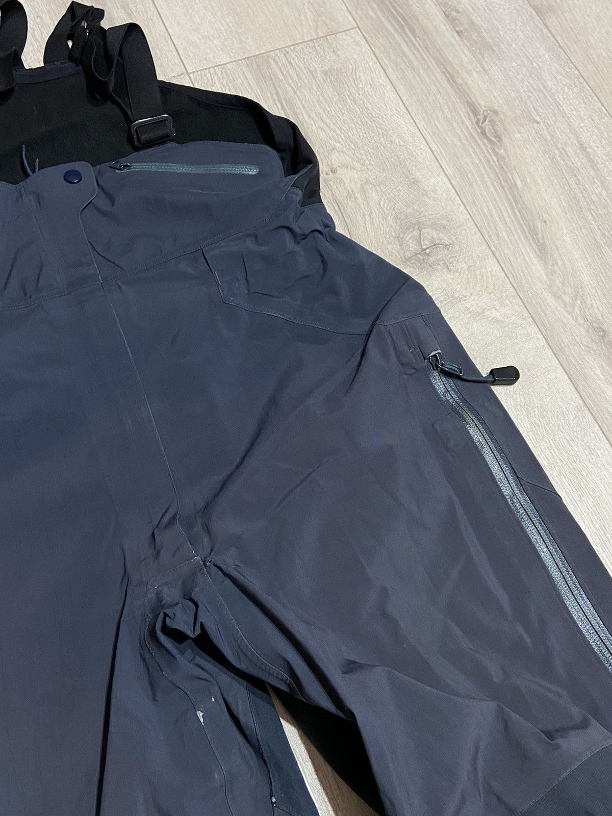 Arc'teryx Arc'teryx Gore-Tex Vintage Zip Hiking Pants Rare 2000 S Size 30" / US 8 / IT 44 - 8 Thumbnail