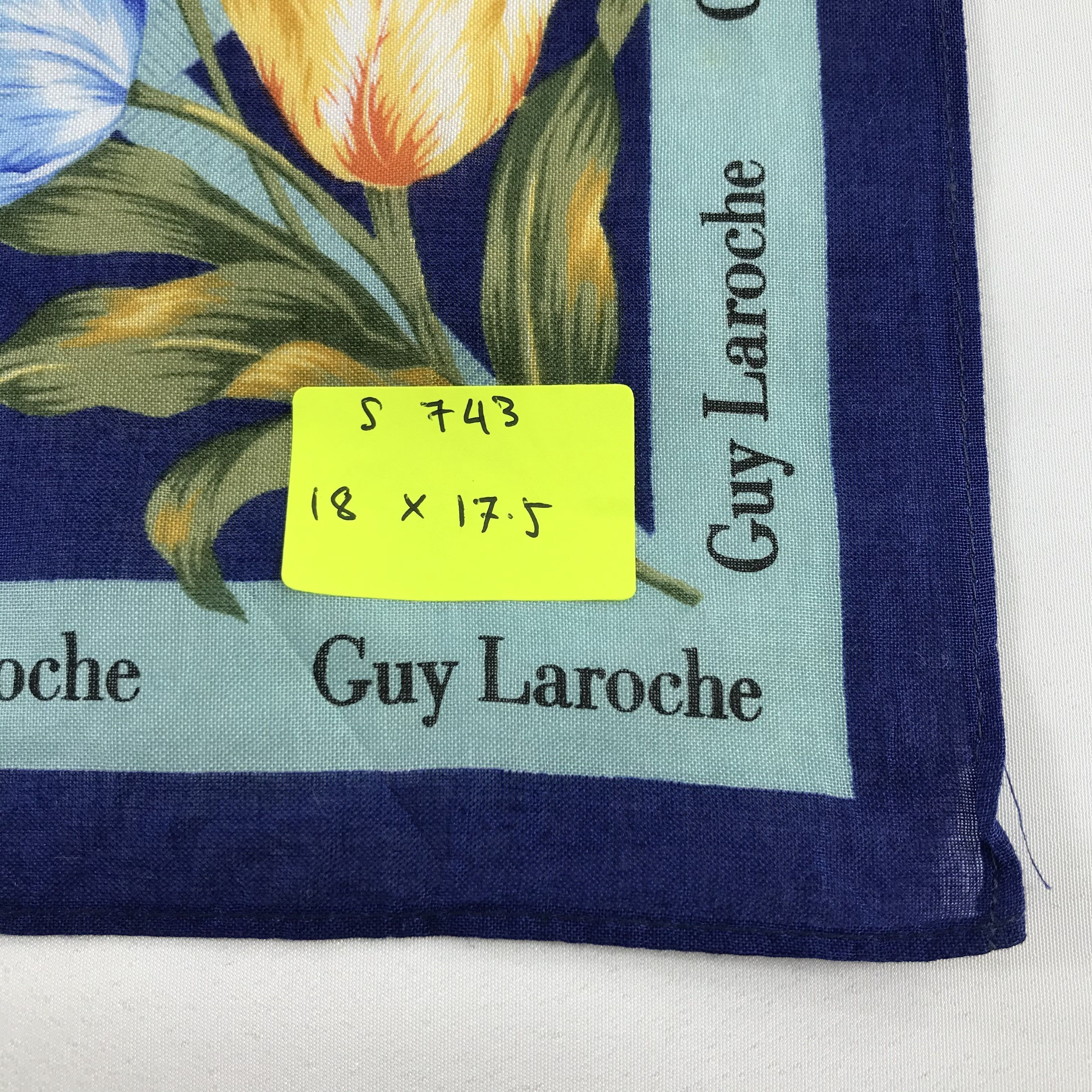 Guy Laroche × Vintage Guy Laroche Bandana / Handkerchief / Neckerchief - S743 Size ONE SIZE - 5 Thumbnail