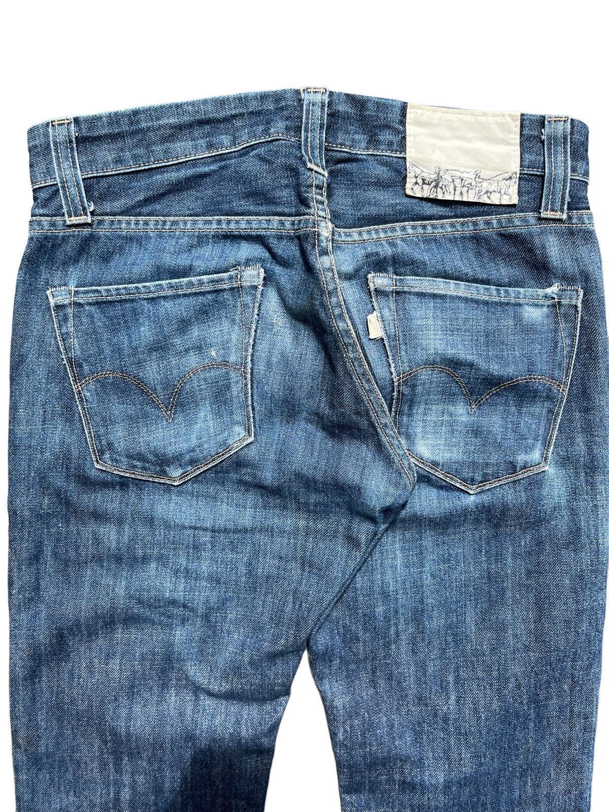 Levi's Vintage Levi’s Capital E Navy Washed Slim Straight Fit Jeans Size US 30 / EU 46 - 4 Thumbnail