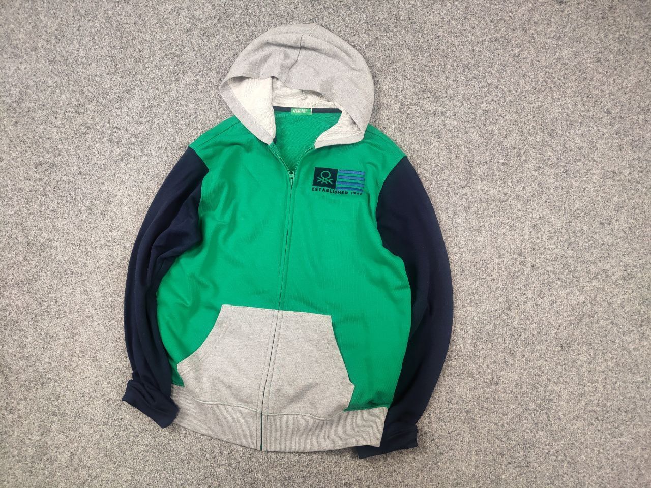 United Colors Of Benetton United colors of benetton Design cotton Logo Zip Hoodie Size US S / EU 44-46 / 1 - 4 Thumbnail