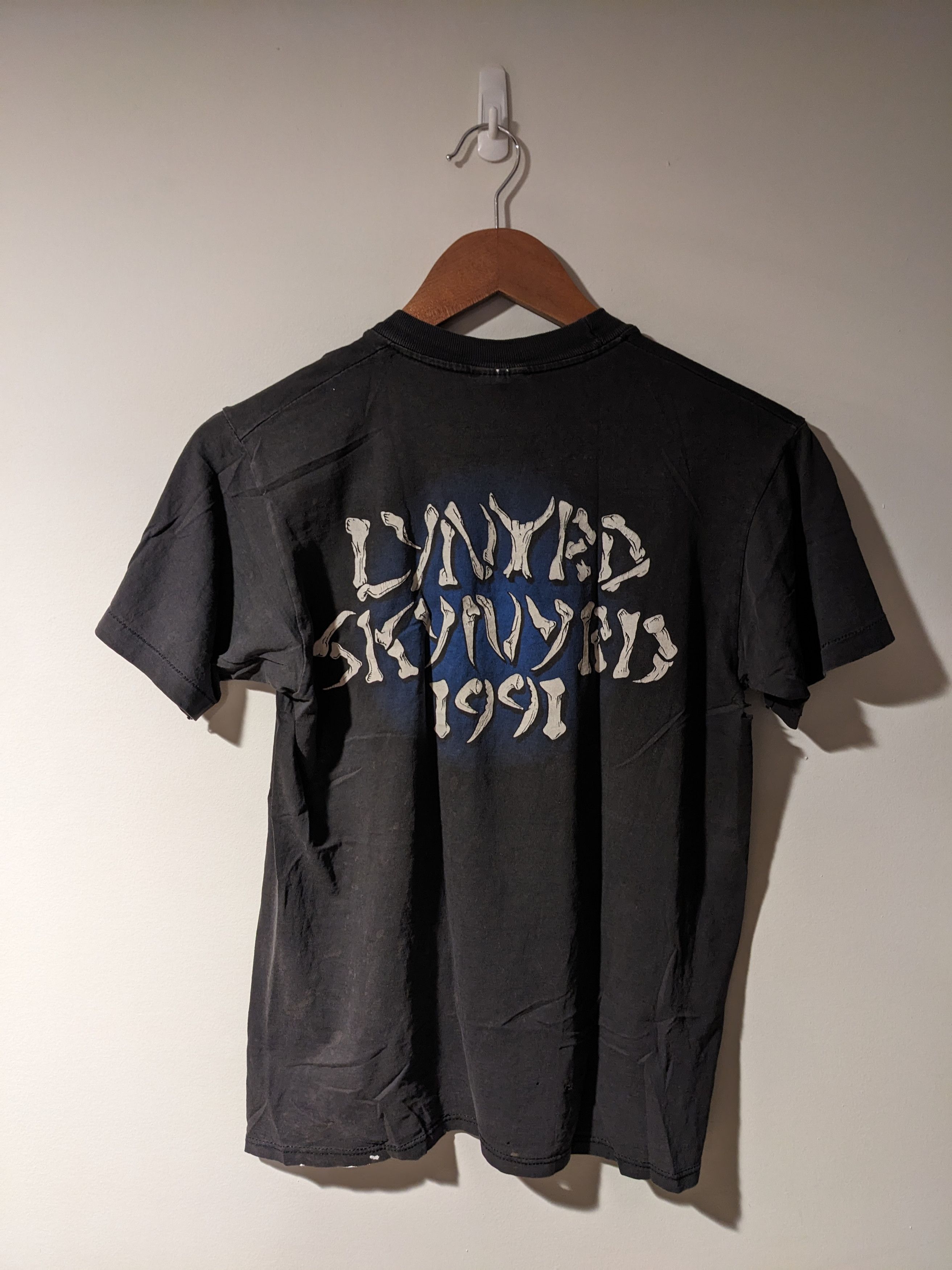 Vintage 1991 Lynyrd Skynyrd DISTRESSED Black Medium T-Shirt
