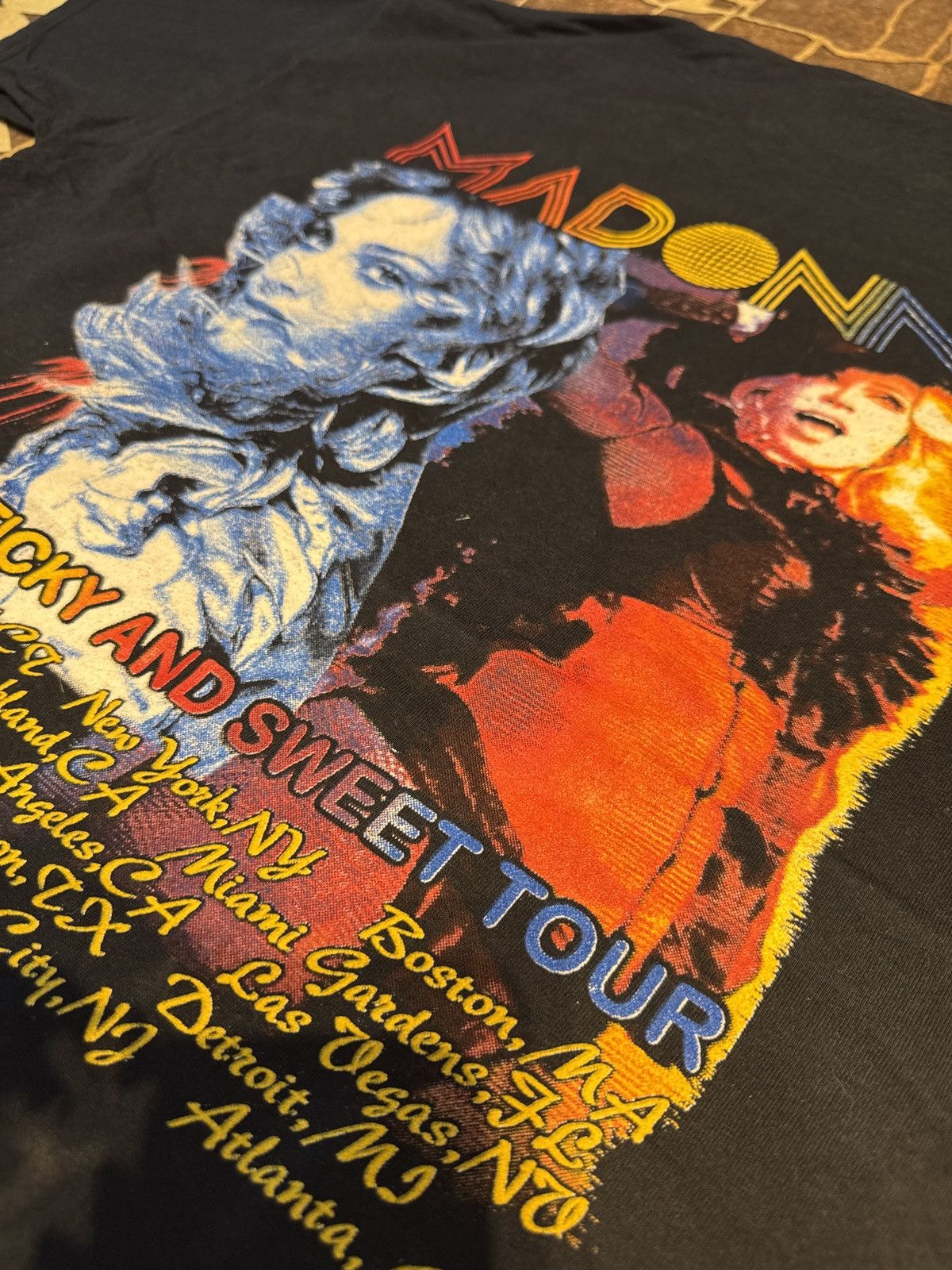 Vintage 🔥Vintage Madonna Sticky and sweet tour🔥 Size US XL / EU 56 / 4 - 11 Thumbnail