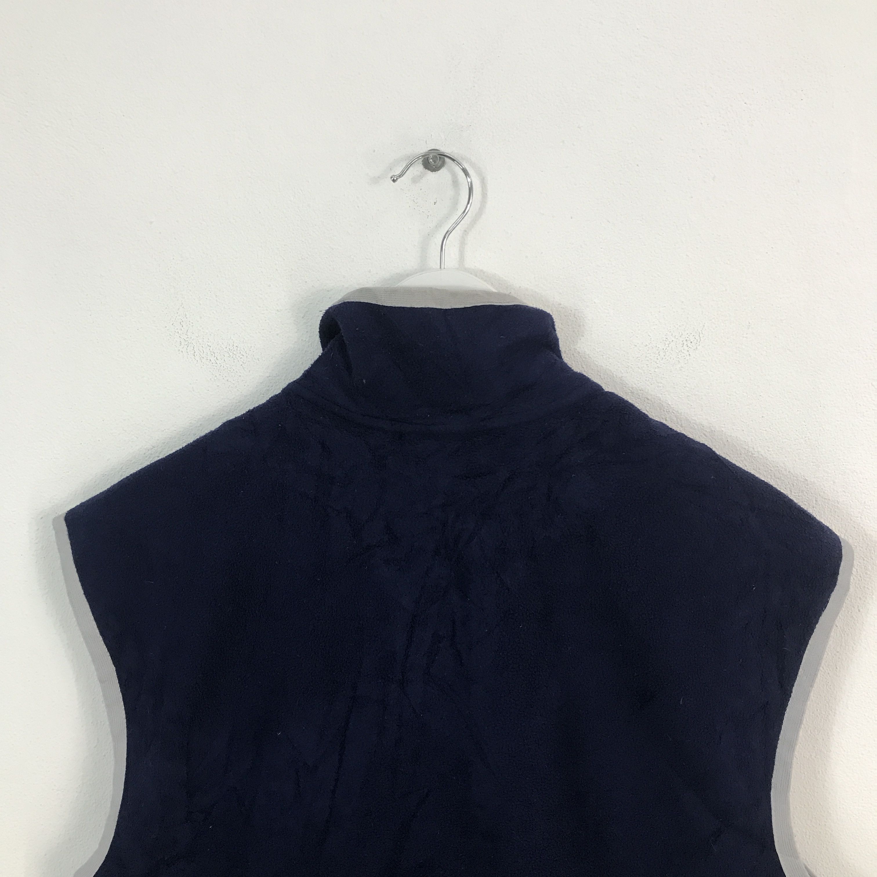 Nike Rare Nike Vest Jacket Size US L / EU 52-54 / 3 - 4 Thumbnail