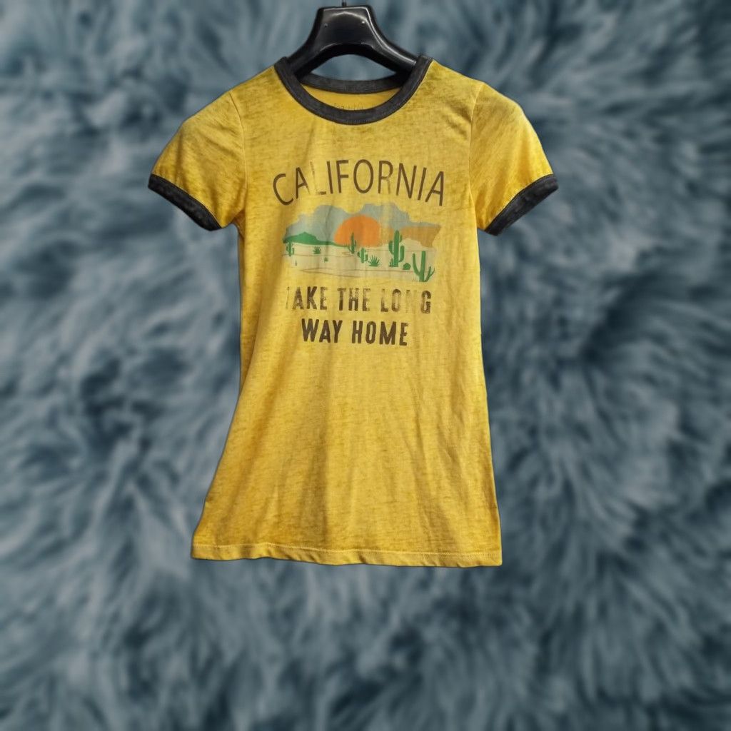 Vintage Liv California Graphic Short Sleeve T Shirt XS Women's Yellow Lightweight Crew Neck Casual Shirt Size XS / US 0-2 / IT 36-38 - 1 Thumbnail