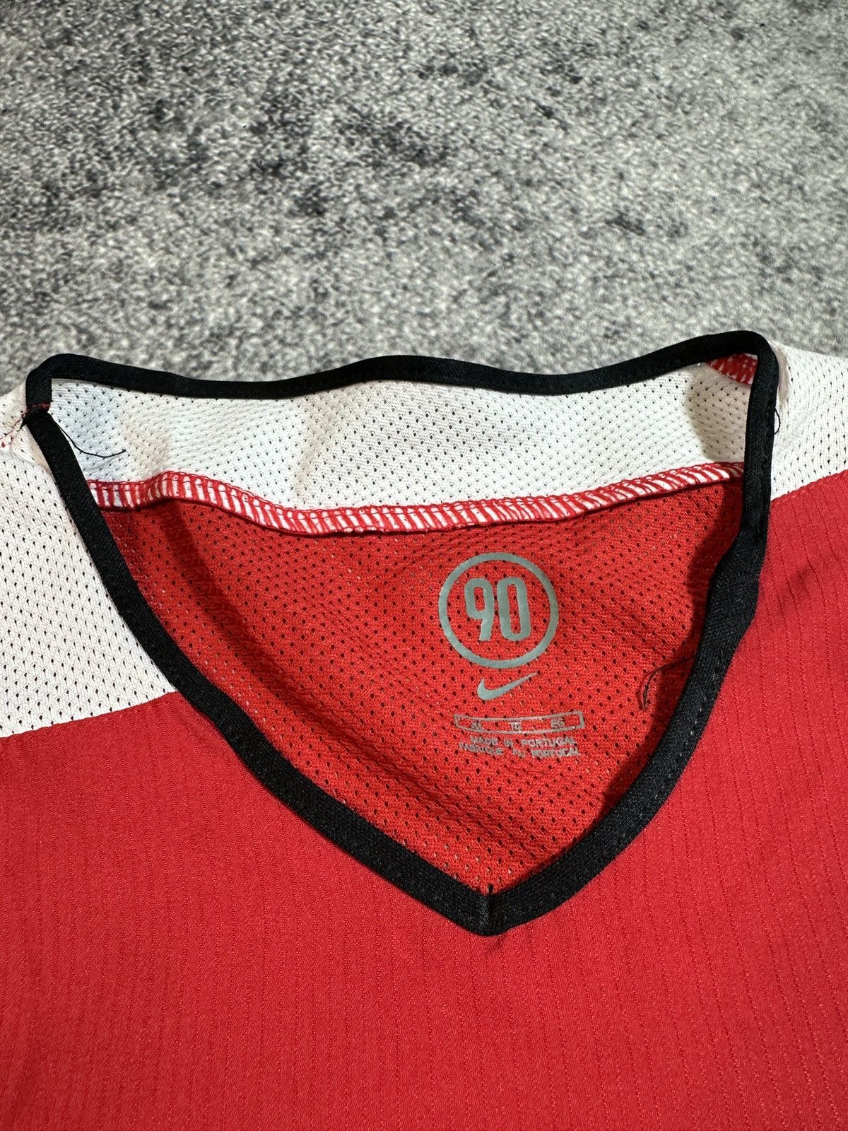 Nike × Vintage New Rare Vintage Manchester United Nike AIG Soccer Jersey XL Size US XL / EU 56 / 4 - 5 Thumbnail