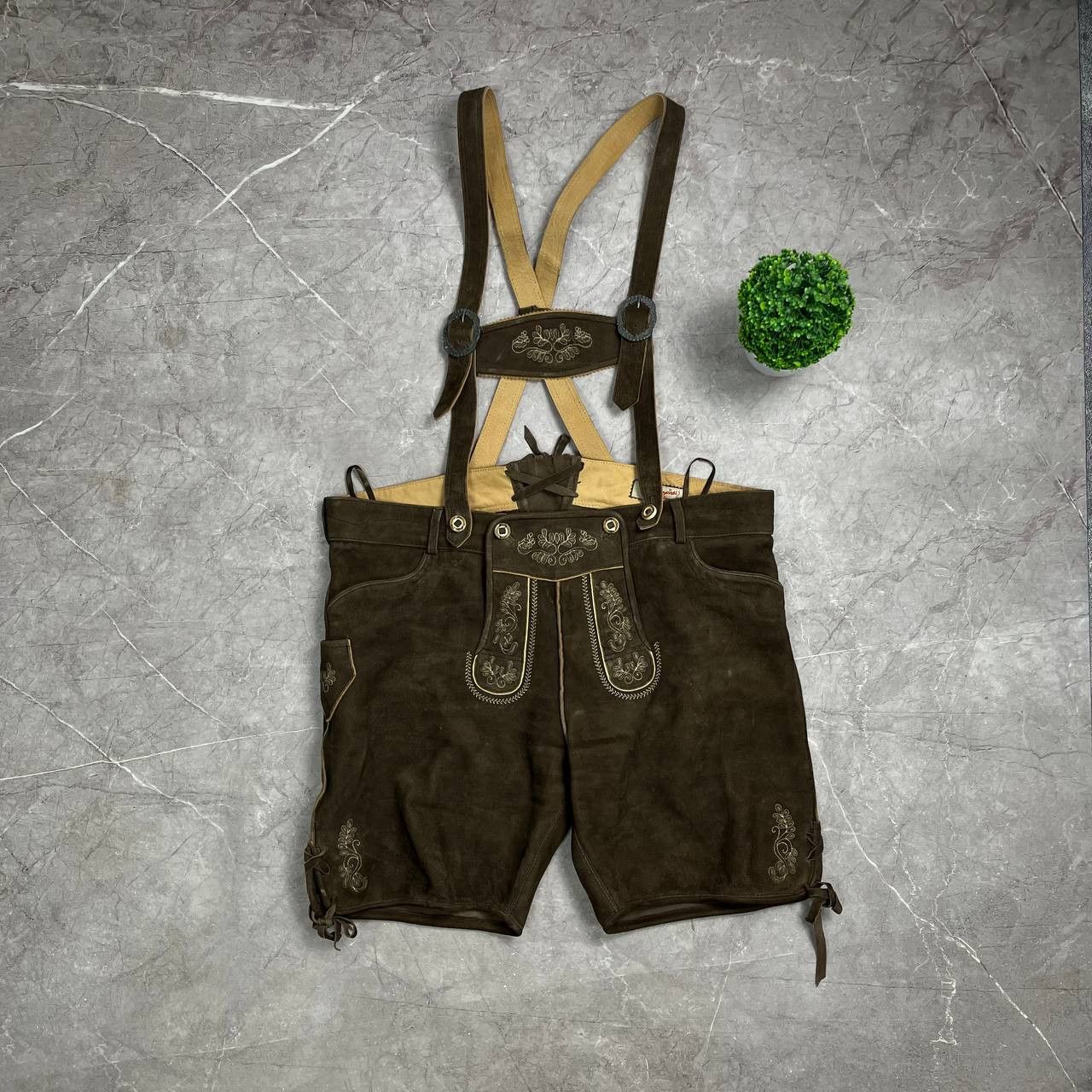 Japanese Brand Vintage Brown Cowboy's Shorts Octoberfest Bavarian Costume Size US 33 - 1 Thumbnail