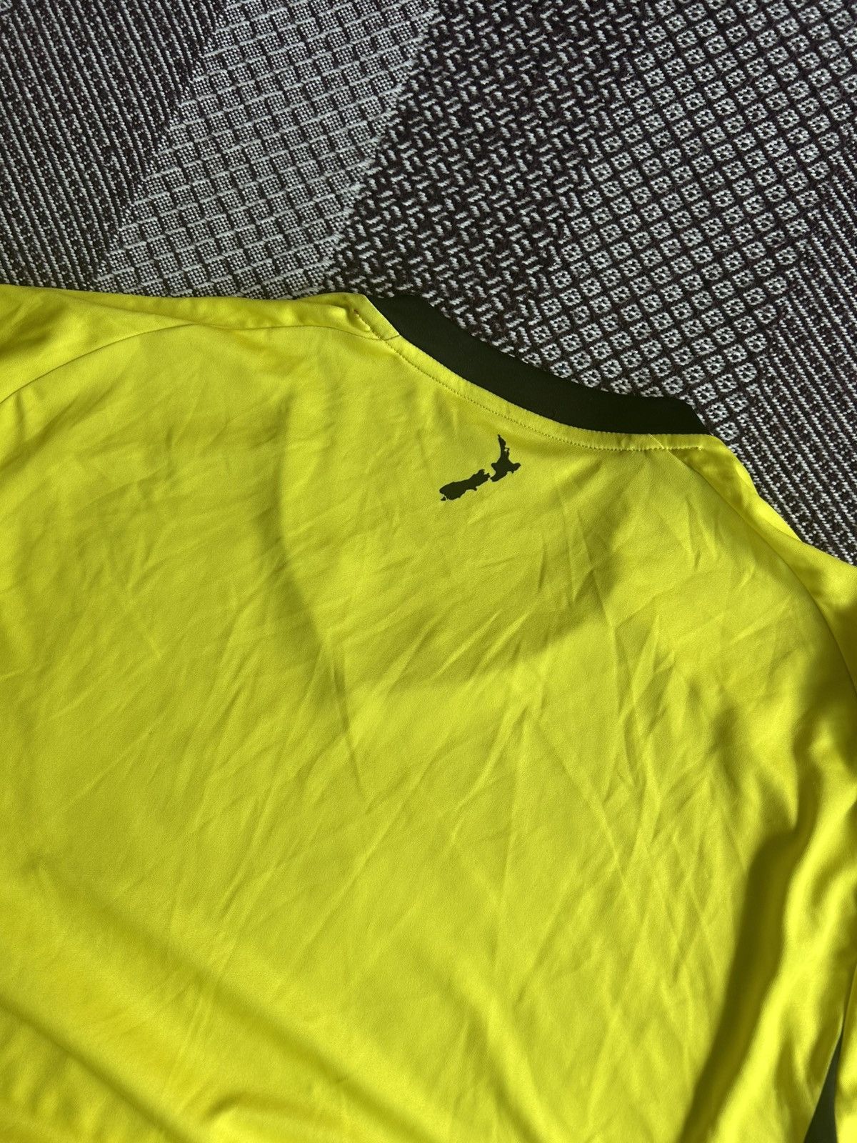 Adidas Wellington Phoenix Home Jersey Sportswear T-shirt Size M Size US XL / EU 56 / 4 - 11 Thumbnail