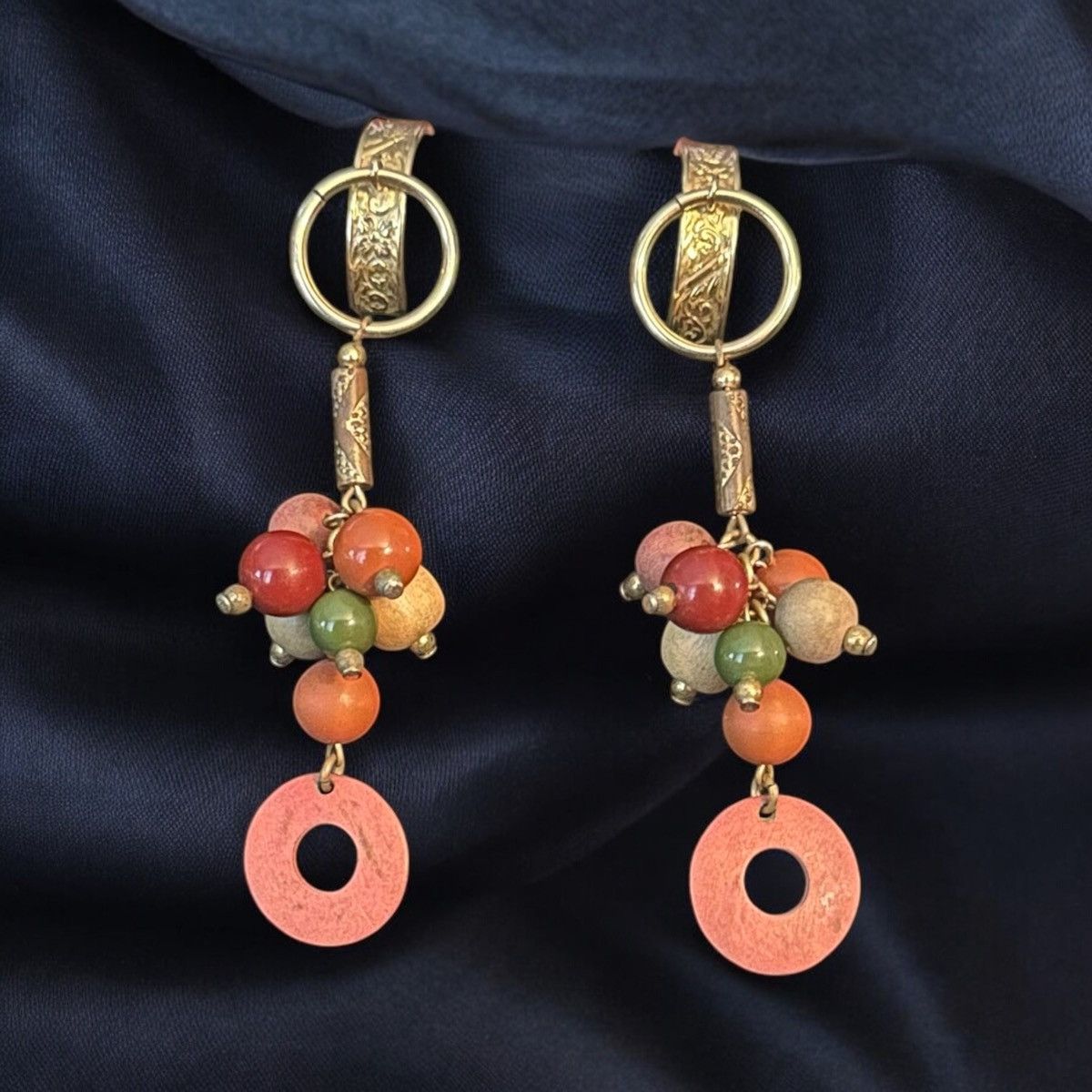 Other Long gold tone wooden bead dangle drop hoop earrings Size ONE SIZE - 1 Thumbnail
