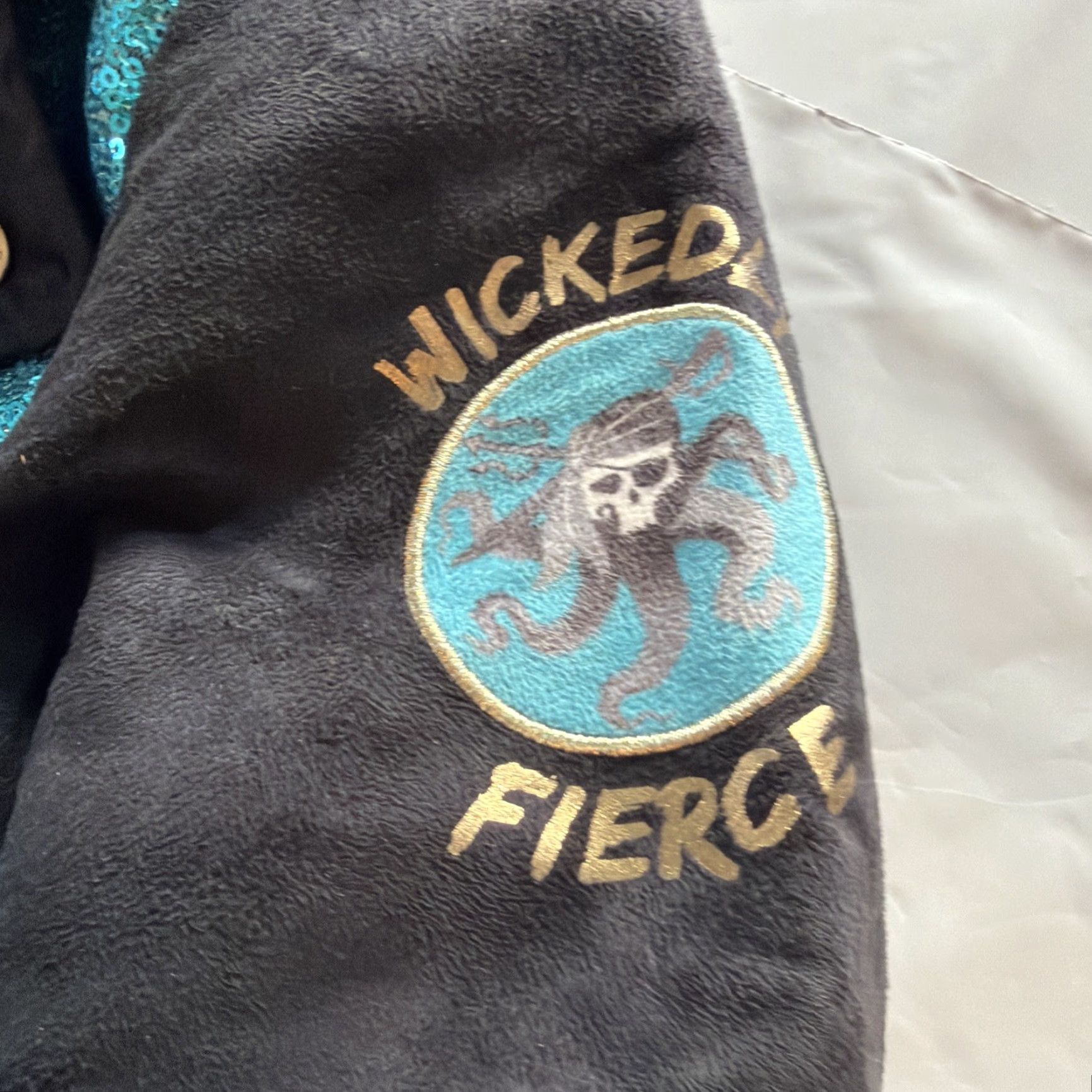 Disney Disney Descendants Uma Moto Black Aqua Gold Wicked Fierce Biker Jacket Womens S Size S / US 4 / IT 40 - 4 Thumbnail