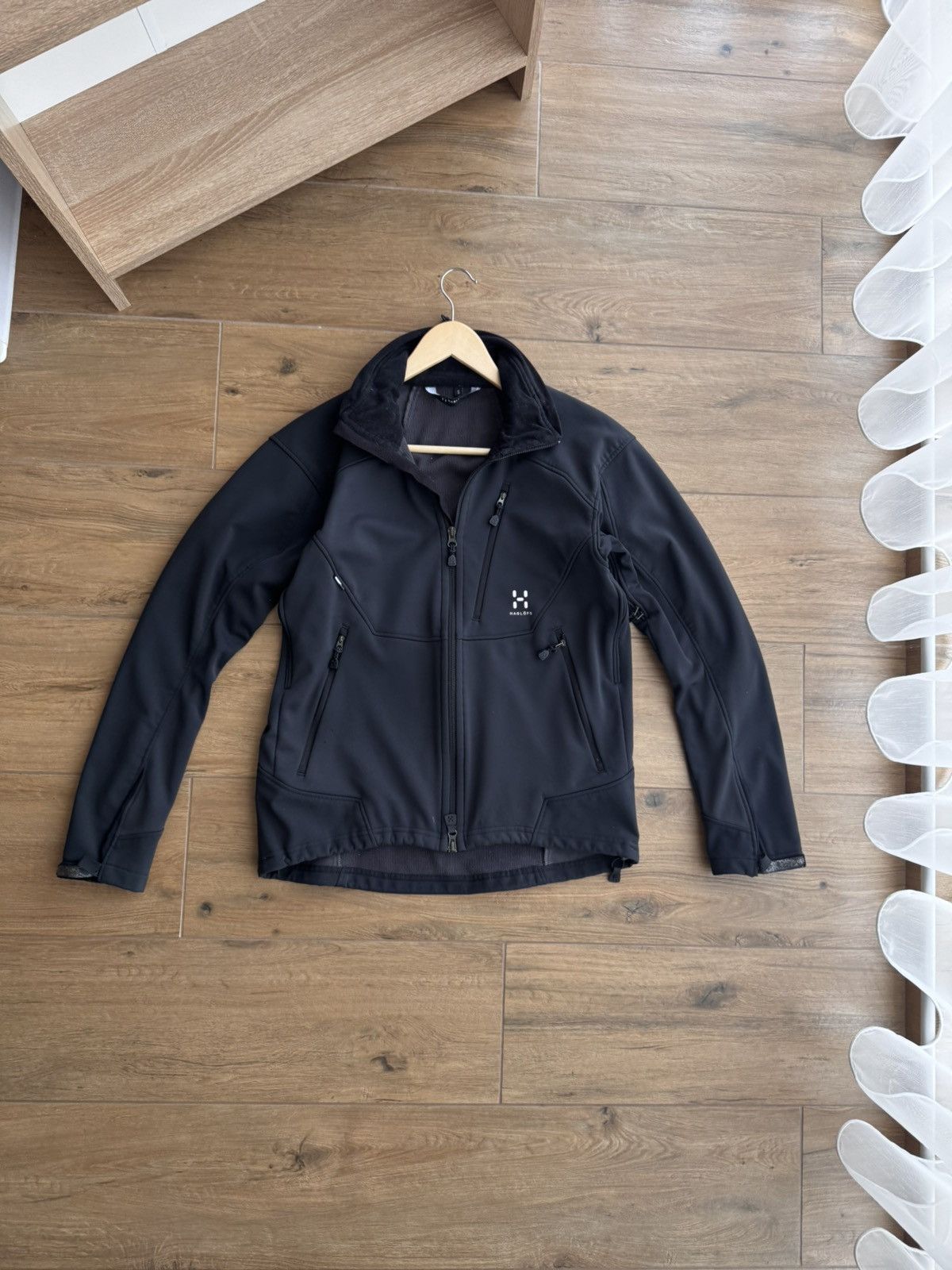 Haglofs × Vintage Vintage Haglofs Gorpcore Windstopper Softshell Jacket Size US S / EU 44-46 / 1 - 1 Thumbnail