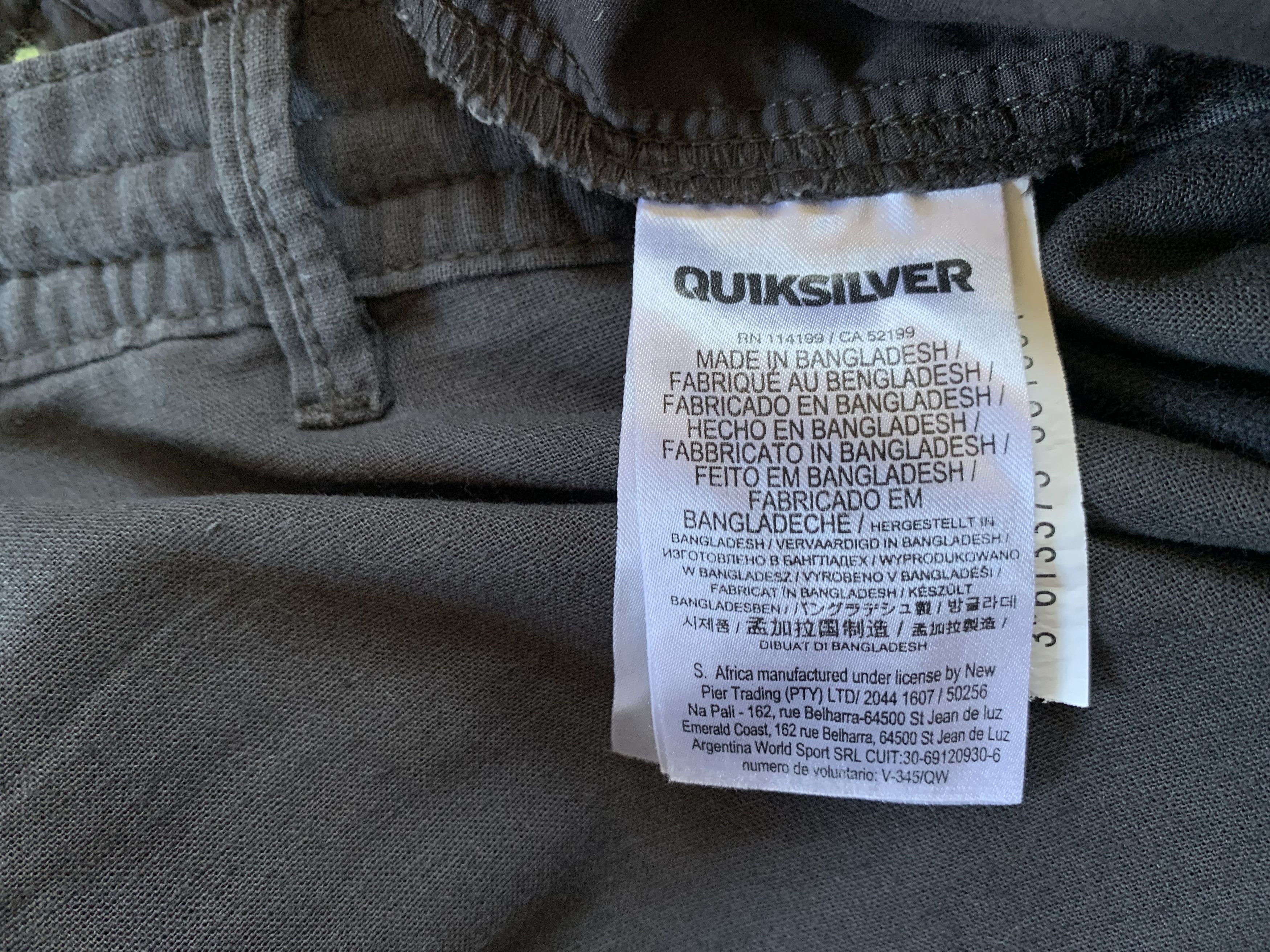 Quicksilver × Sports Specialties Quicksilver Casual Shorts Size US 36 / EU 52 - 8 Thumbnail
