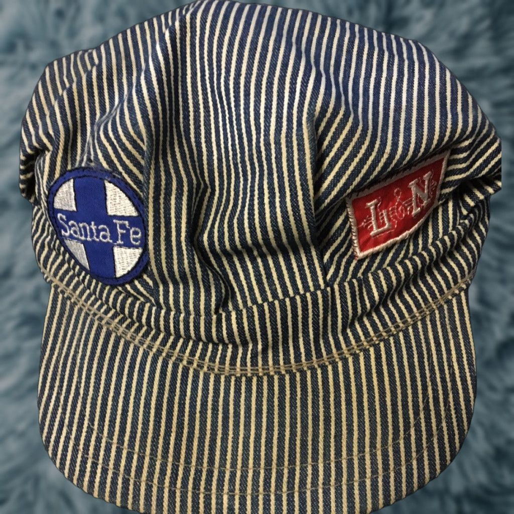 Vintage VINTAGE Santa Fe Railroad L&N Train Conductor Hat USA Engineer 50s 60s Grunge Punk Hat Mens One Size Blue Striped USA 90s 80s Railroad Cap Size ONE SIZE - 1 Thumbnail