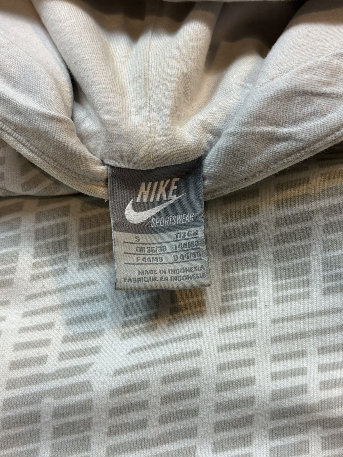Nike 00s Vintage Nike Oversized Monogram Logo Oversized Hoodie Size US S / EU 44-46 / 1 - 6 Thumbnail