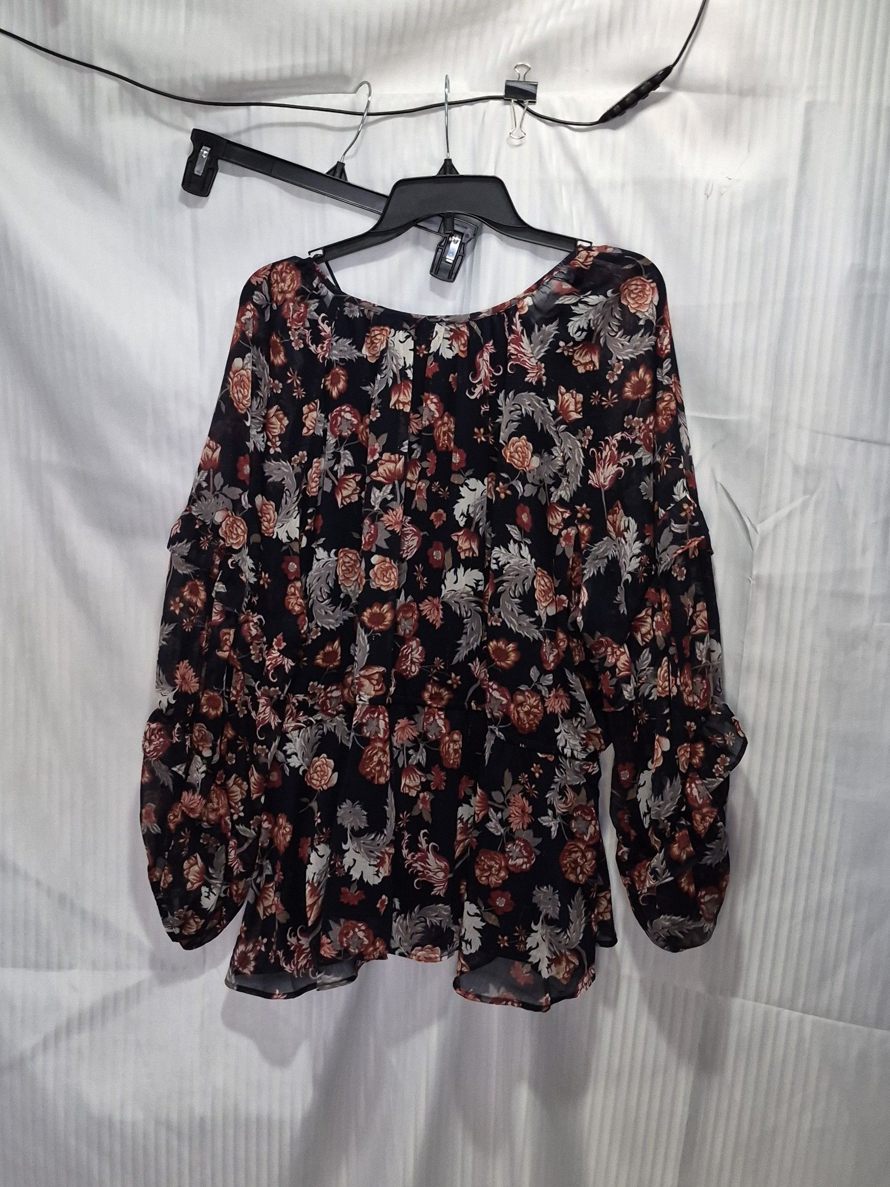 Other Maurices 3X Navy Blue Floral Tie-Neck Peasant Top NWT Size 3XL / US 20-22 - 7 Thumbnail