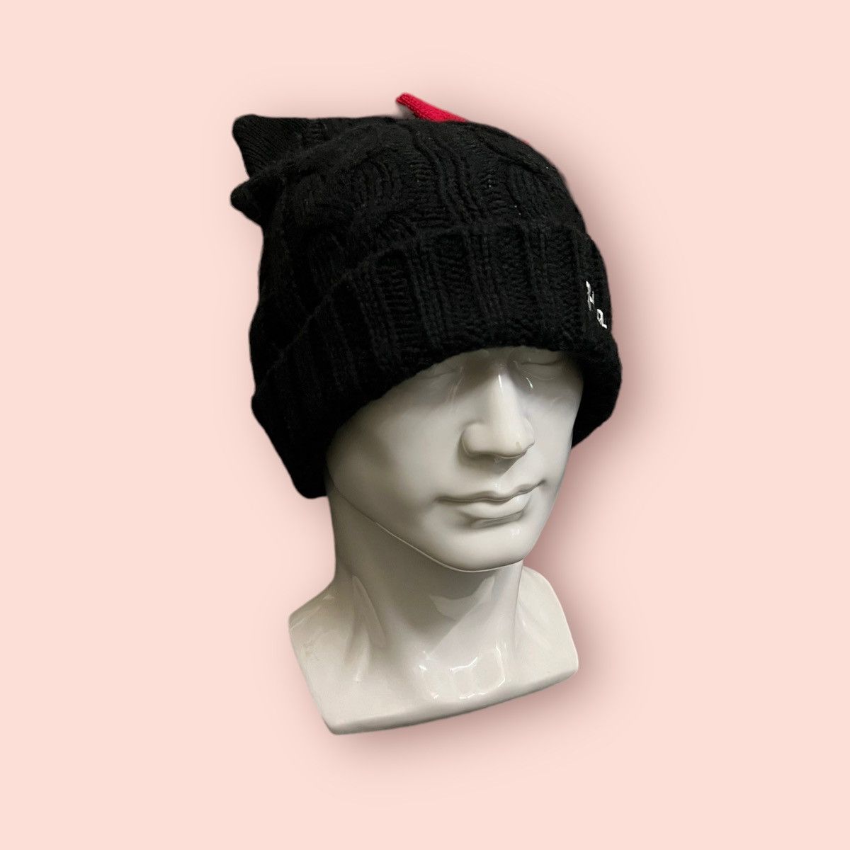 Anime × Cartoon Network × Japanese Brand RARE HELLO KITTY CAT EARS RED RIBBON KNITTED BEANIE Size ONE SIZE - 10 Thumbnail