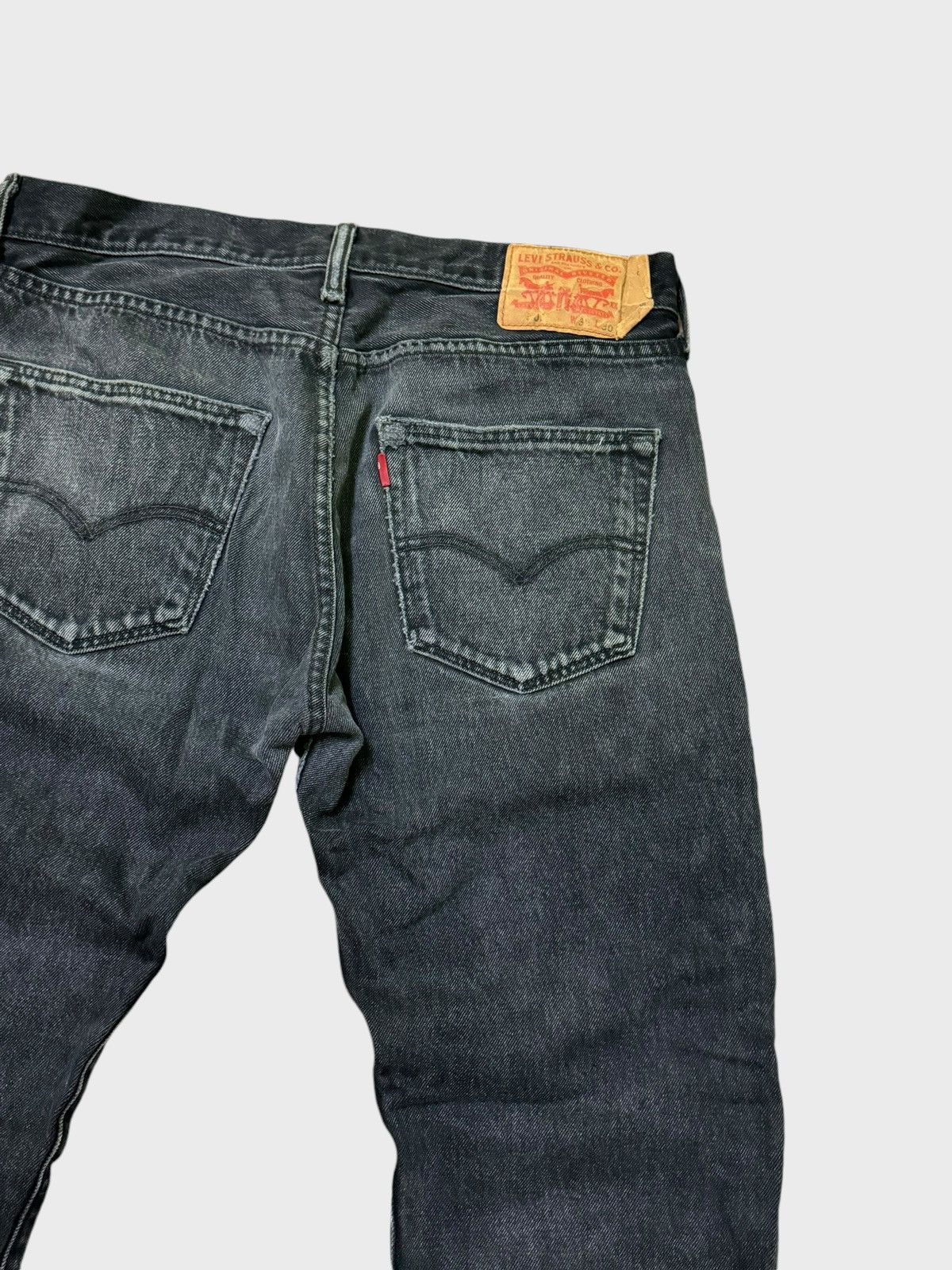 Levi's Vintage Levi's 501 Black Faded Distressed Denim Jeans Size US 32 / EU 48 - 11 Thumbnail