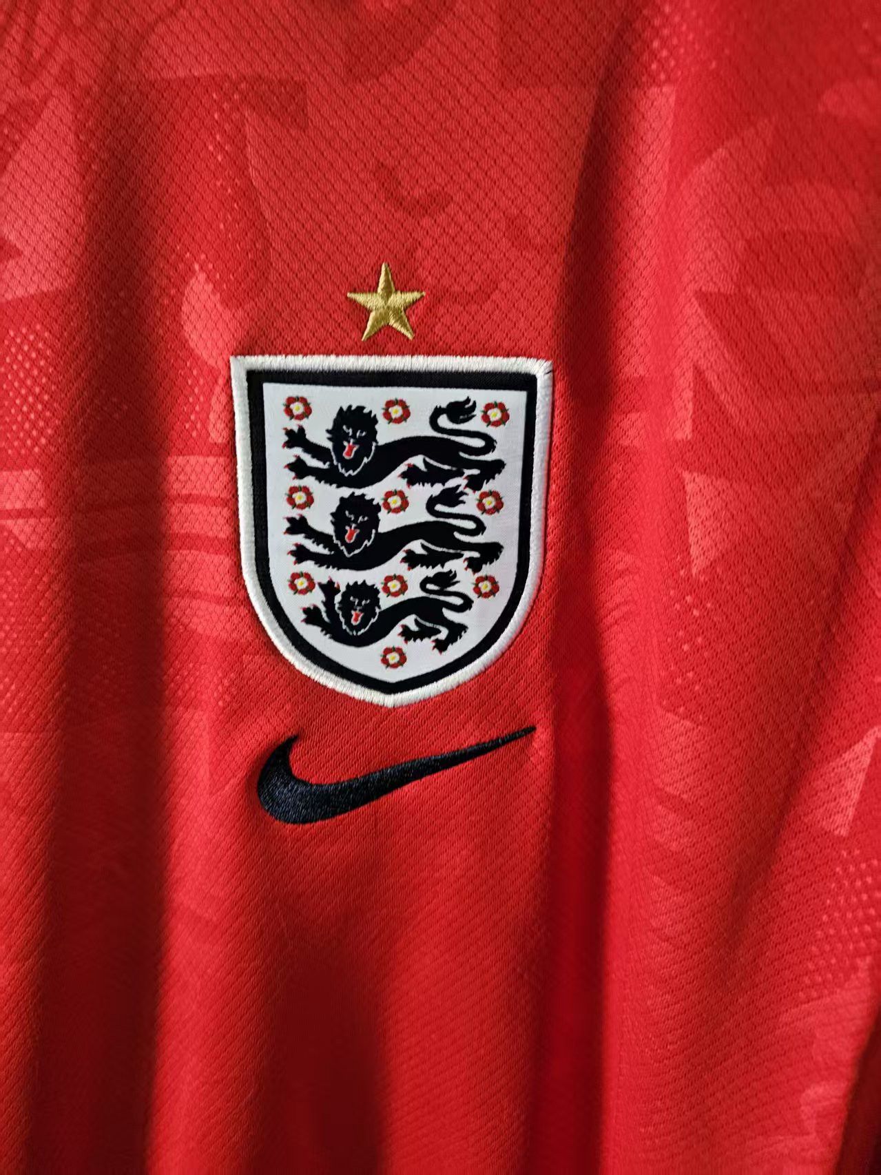 Other England 2026 Soccer Jersey Home Size US XL / EU 56 / 4 - 2 Thumbnail