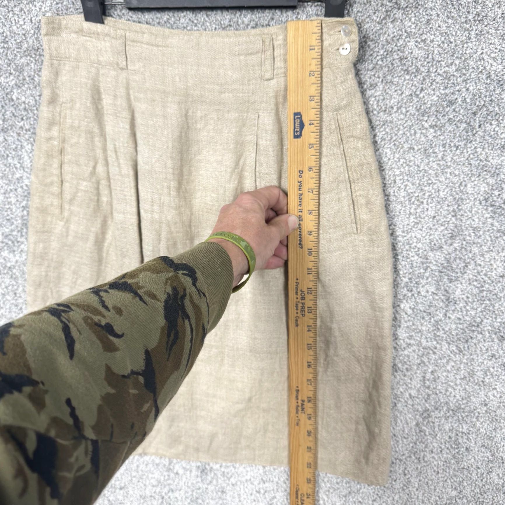 Liz Claiborne VINTAGE Liz Claiborne Skirt Womens 10 Beige Linen Lined Pockets Office Chic Classic Knee Length Size 32" / US 10 / IT 46 - 2 Thumbnail