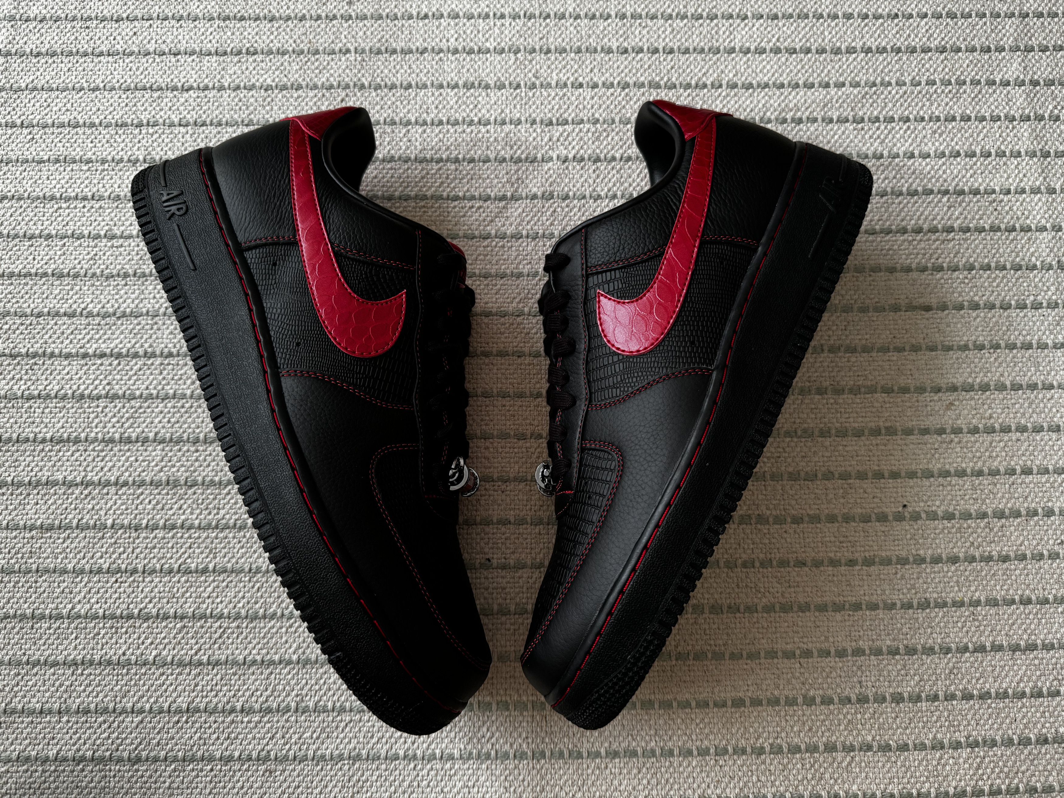 deadstock nike air force 1