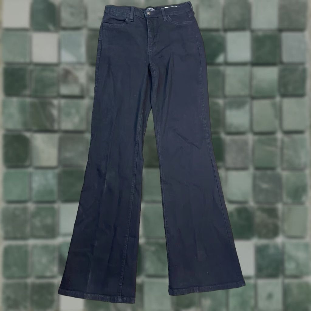 NYDJ NYDJ Jeans Womens Size 6 Black Boot Cut Not Your Daughters Jeans Pants Shirt? Size 28" / US 6 / IT 42 - 1 Thumbnail
