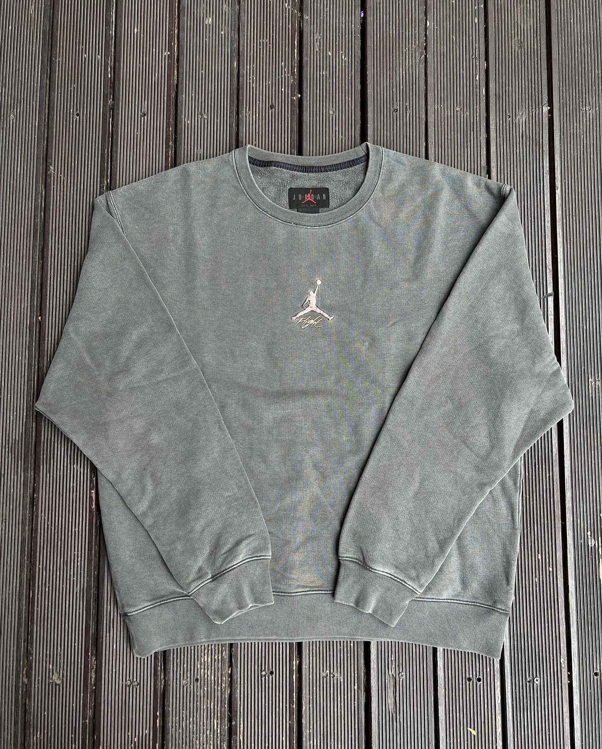 image of Jordan Nike Air Jordan Flight Center Logo Sweatshirt in Grey, Men's (Size XL)