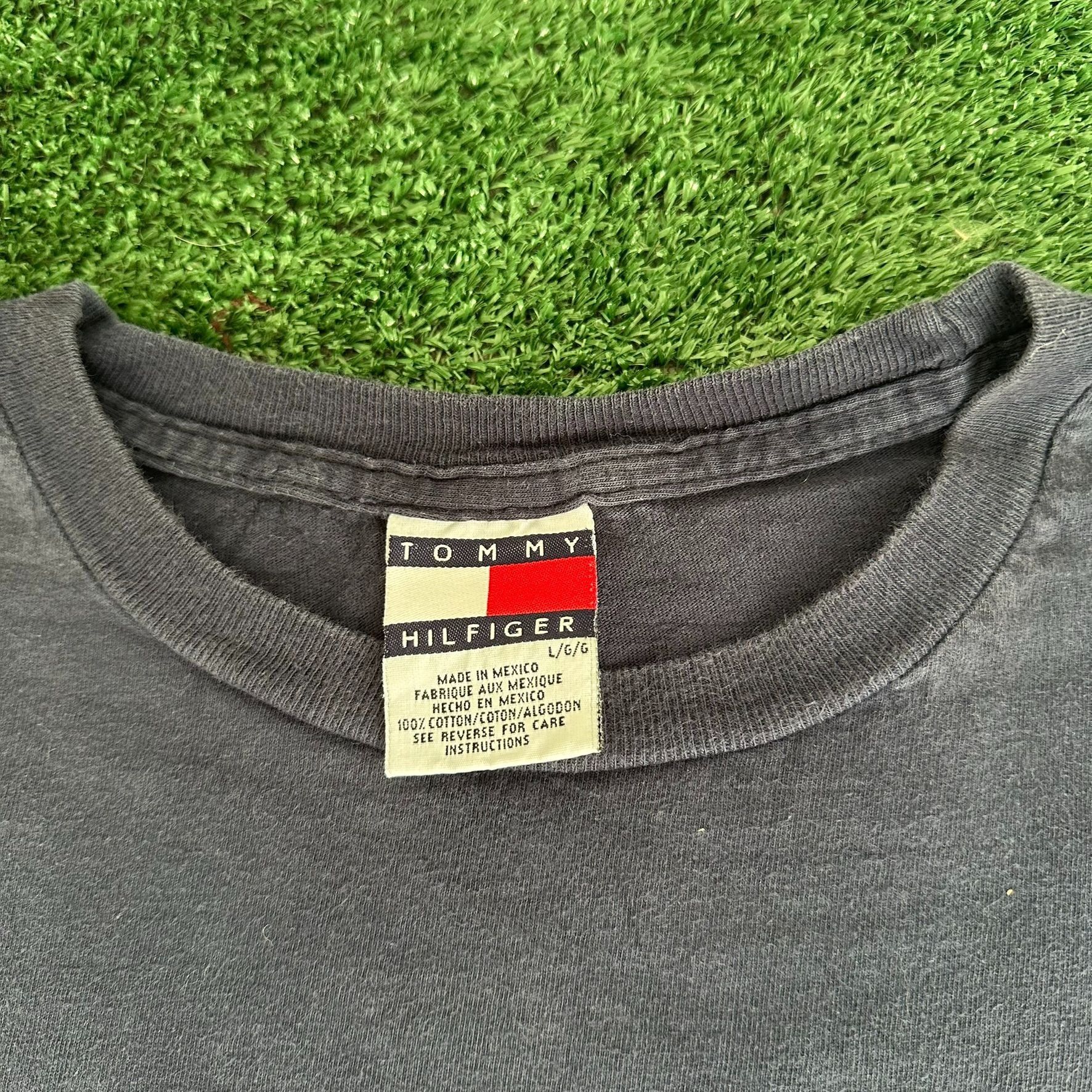 Tommy Hilfiger Vintage Y2K Tommy Hilfiger Crest Logo T-Shirt Boxy Faded Nav Size US L / EU 52-54 / 3 - 3 Thumbnail