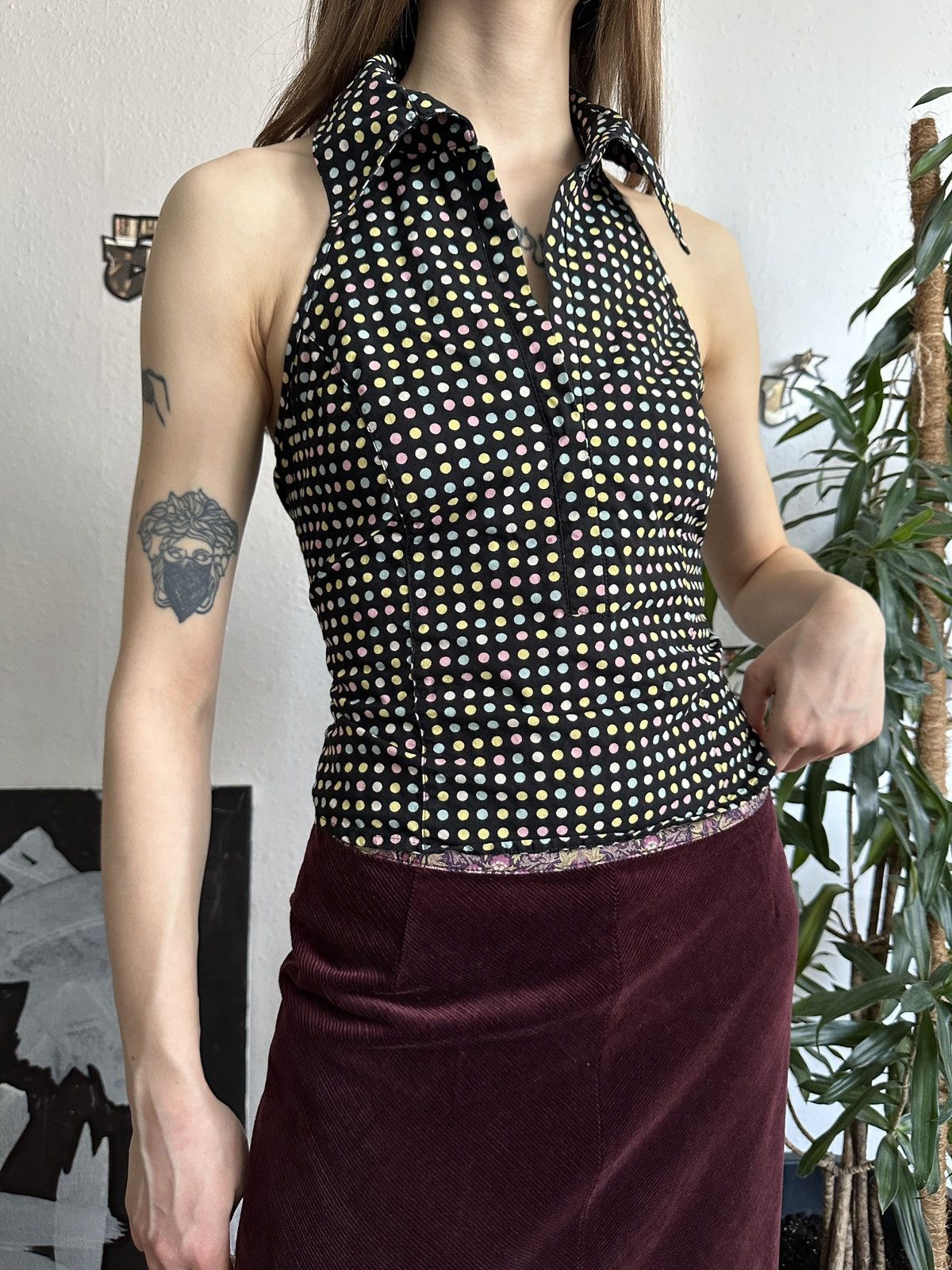 20471120 × Japanese Brand Sexy Halter Polka Dot Sleeveless V-neck Collared Top 00s Size M / US 6-8 / IT 42-44 - 7 Thumbnail