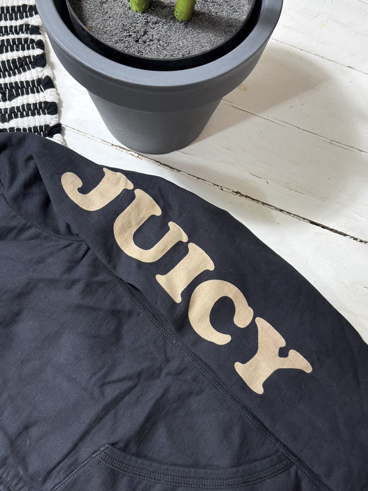 Juicy Couture VINTAGE JUICY COUTURE 2000s SMILE ZIP UP HOODIE Size L / US 10 / IT 46 - 5 Thumbnail