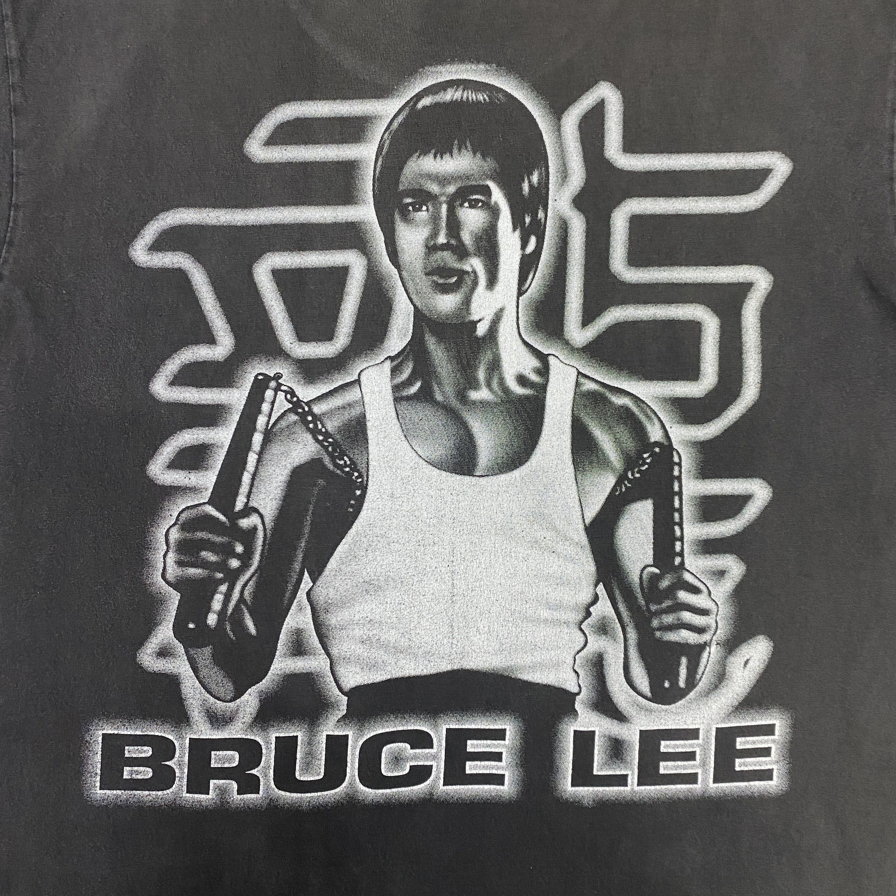 Vintage Vintage Bruce Lee Nunchaku Tshirt - I095 Size US L / EU 52-54 / 3 - 7 Thumbnail