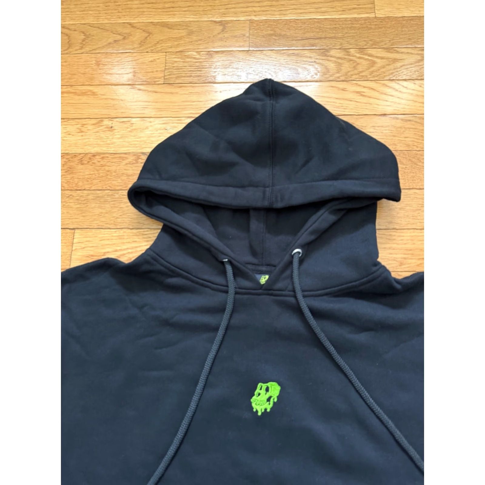Vintage Mutant Ape Yacht Club Mutant World Hoodie Men L Black NWOT Size US L / EU 52-54 / 3 - 3 Thumbnail