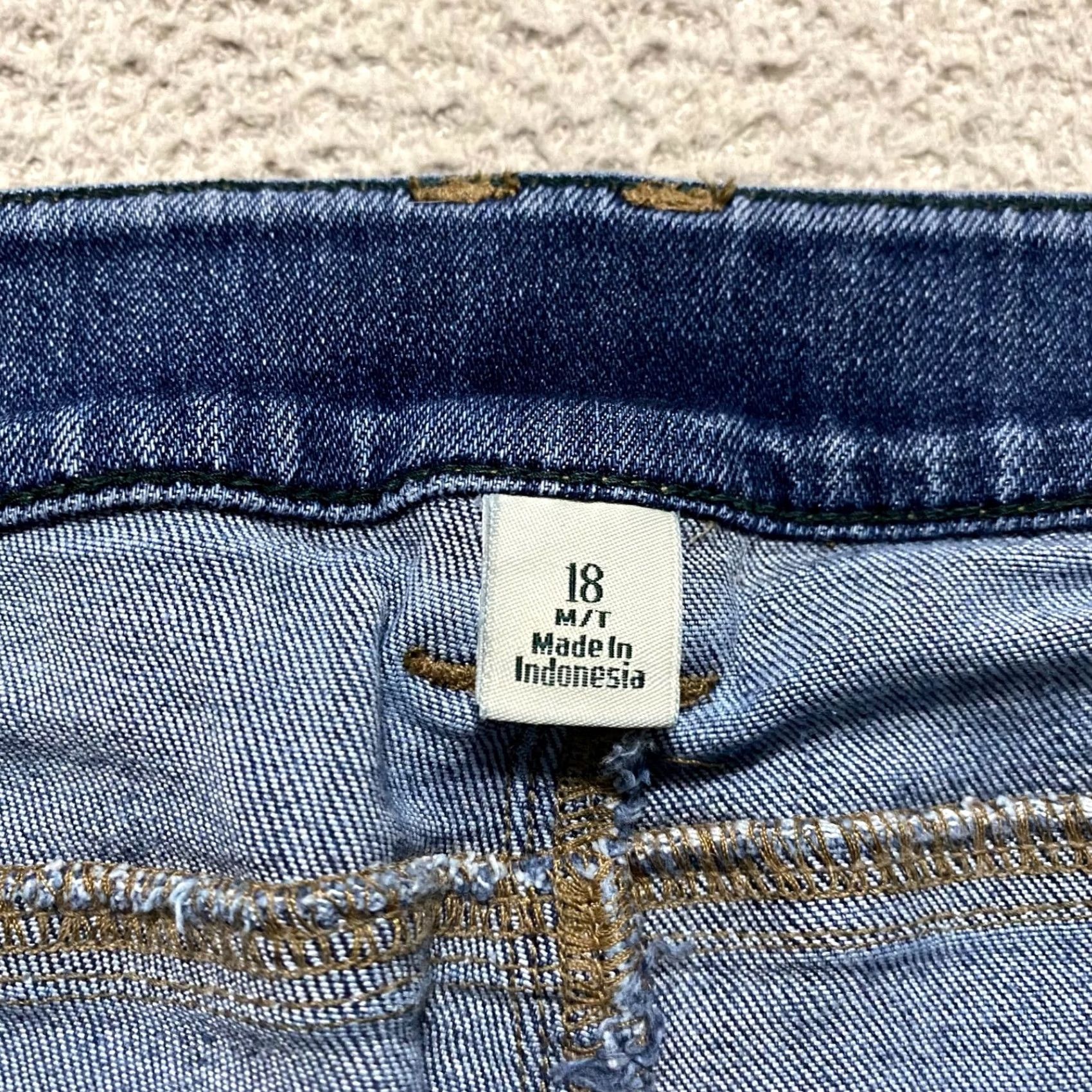 Vintage L.L. Bean Womens Jeans 18 Tall Blue Denim Medium Wash Skinny High Rise 5-Pocket Button Zip Size 25" / US 0 / IT 36 - 3 Thumbnail
