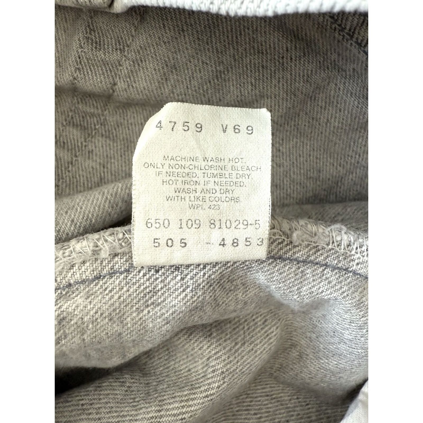 Levi's VINTAGE Levi's 505 Jeans Regular Fit Denim Acid Wash Gray 33x30 Mens Jeans 5-Pocket City Grunge 80s 90s Levi's 500 Series USA Vintage ReplacementTitle Size US 33 - 5 Thumbnail