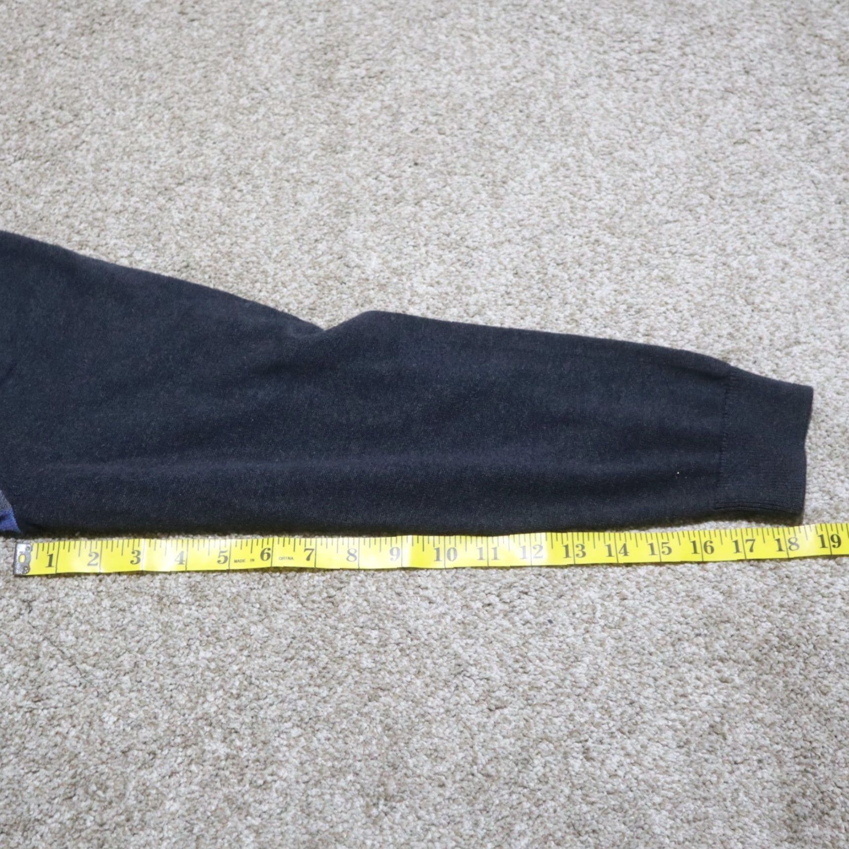 Liz Claiborne Liz Claiborne Sweater V-Neck Long Sleeve Women's Size L Gray Blue Checked Pullover Knit Modern Classic 60s 70s Holiday Womens Size L / US 10 / IT 46 - 5 Thumbnail