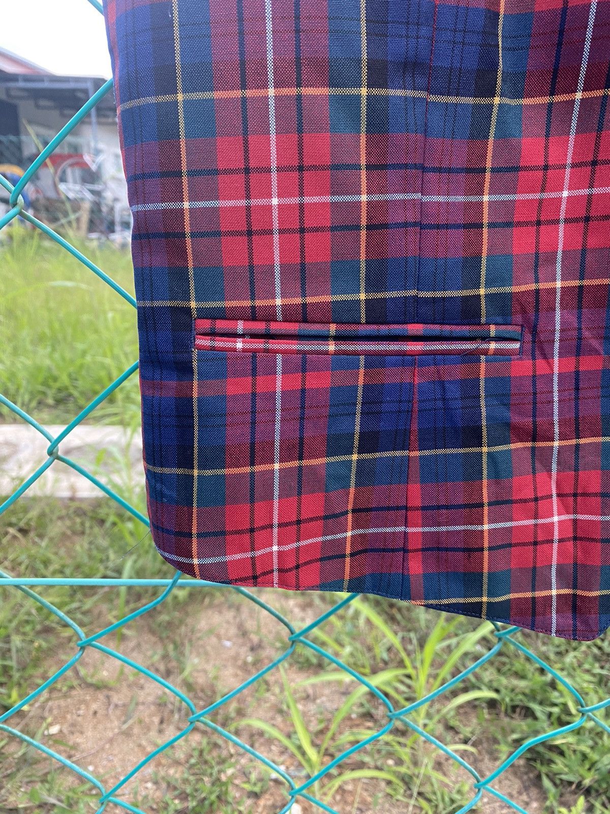 Burberry × Vintage Vintage Burberry Red Plaid Waistcoat Size 36S - 4 Thumbnail