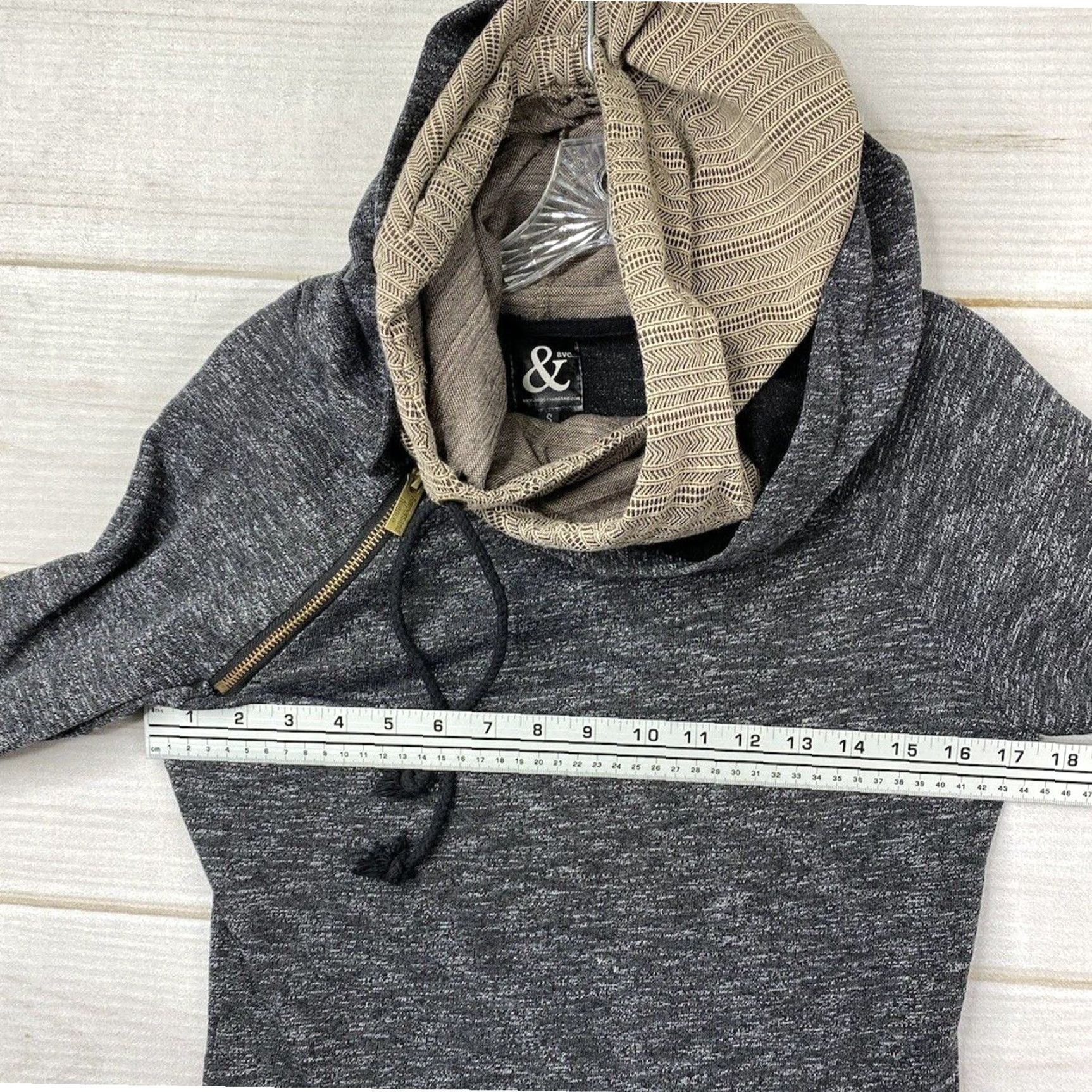 Avenue Ampersand Avenue Hoodie Womens S Black Aztec Double Hood Long Sleeve Sweatshirt Size S / US 4 / IT 40 - 6 Thumbnail
