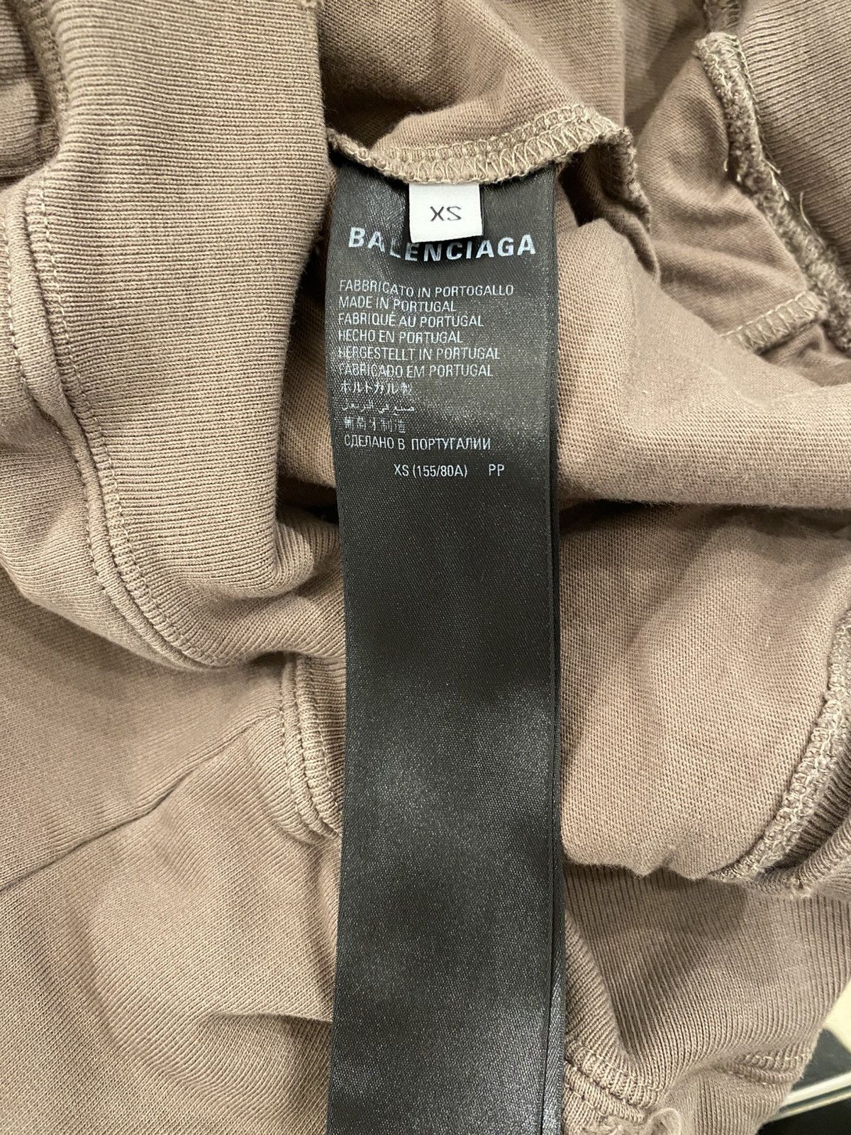 Balenciaga Balenciaga Caps Destroyed Hoodie Size US XS / EU 42 / 0 - 6 Thumbnail