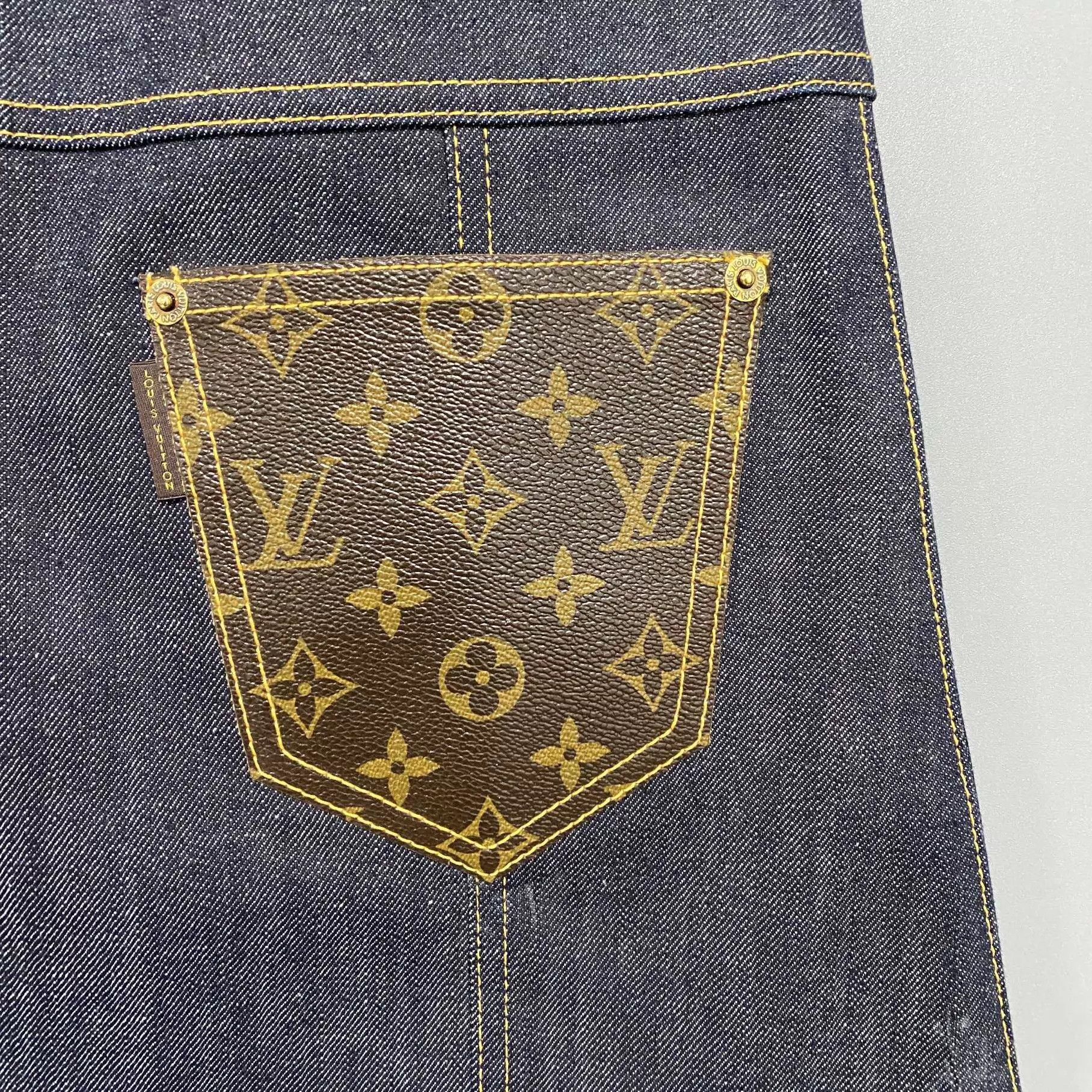 Louis Vuitton LV 99 New Monogram Studded Pocket Denim Short Skirt 34 Size 25" / US 0 / IT 36 - 6 Thumbnail