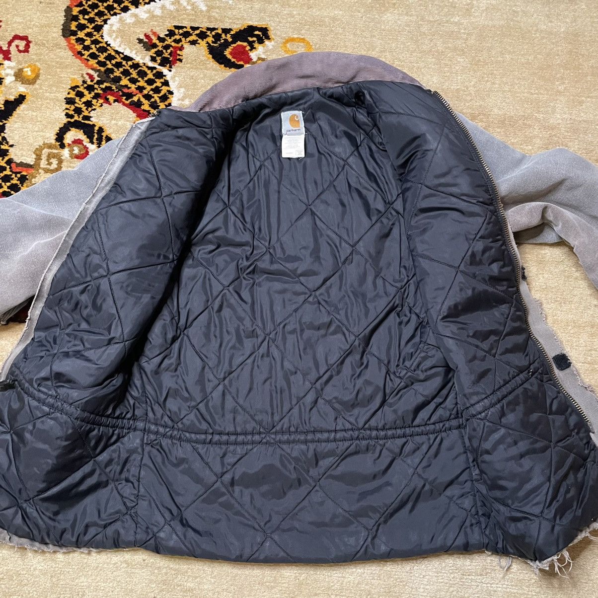 Carhartt Vintage Carhartt Jacket Faded Distressed Thrashed Medium Size US M / EU 48-50 / 2 - 5 Thumbnail