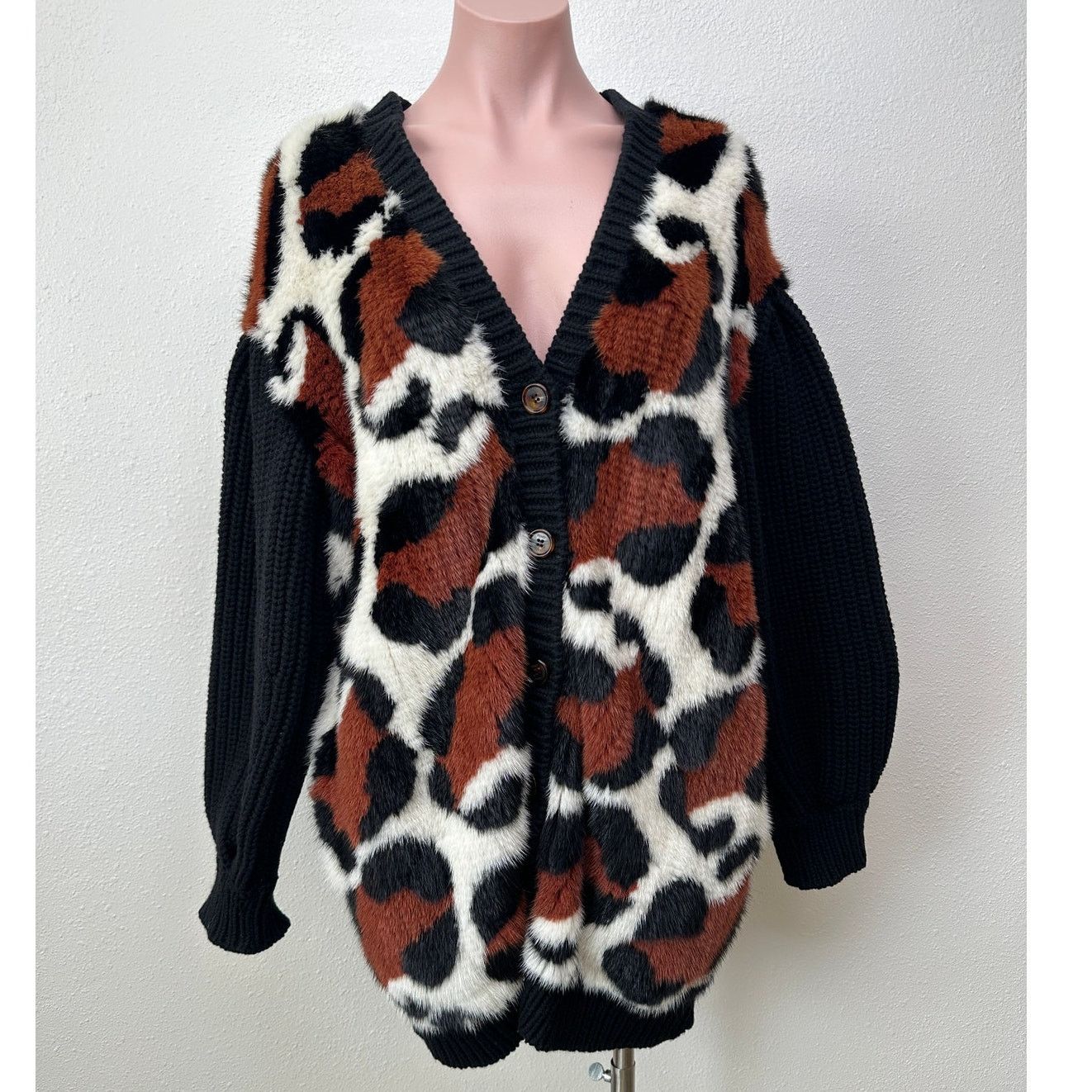 Fendi Fendi Black Balloon-Sleeve Cashmere Mink Fur Animal Sweater Size M / US 6-8 / IT 42-44 - 2 Thumbnail