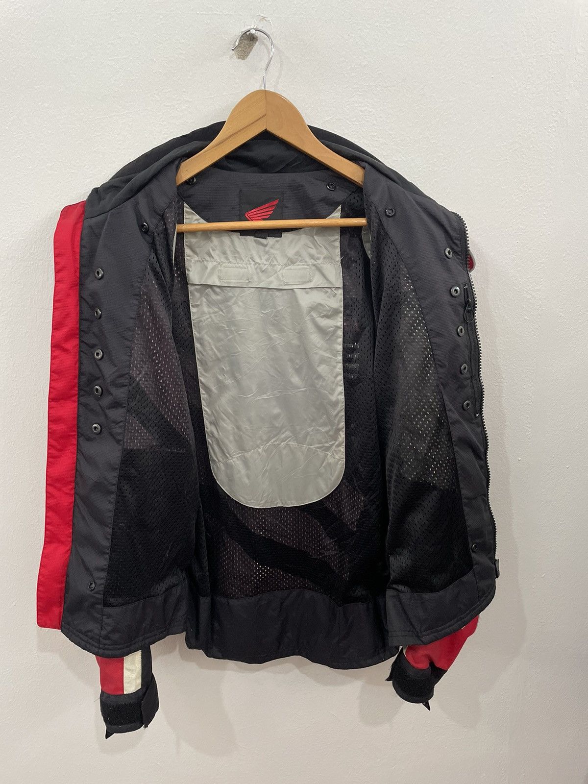 Honda × Sports Specialties VINTAGE HONDA RIDER JACKET BIG LOGO SPELL OUT JAPAN Size US L / EU 52-54 / 3 - 10 Thumbnail