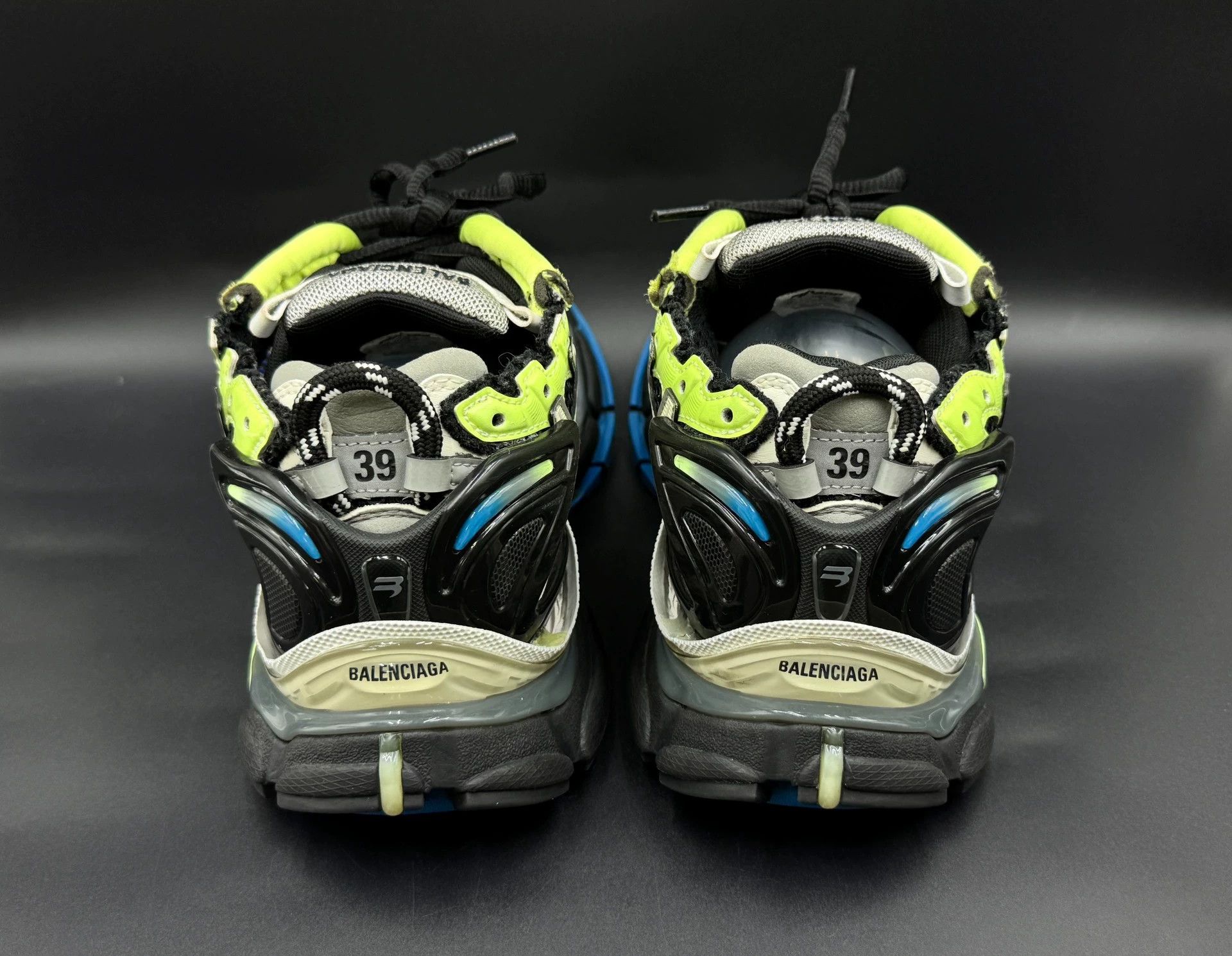 Balenciaga Runner Round Toe Lace-up Low-top Running Shoes