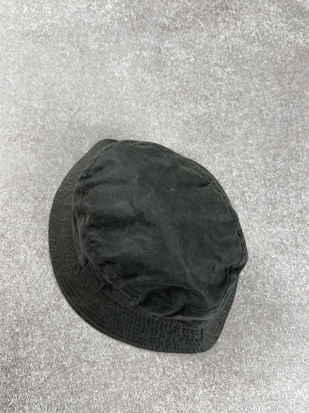 Barbour × Vintage Vintage Barbour Waxed Bucket Hat Size M Size ONE SIZE - 5 Thumbnail