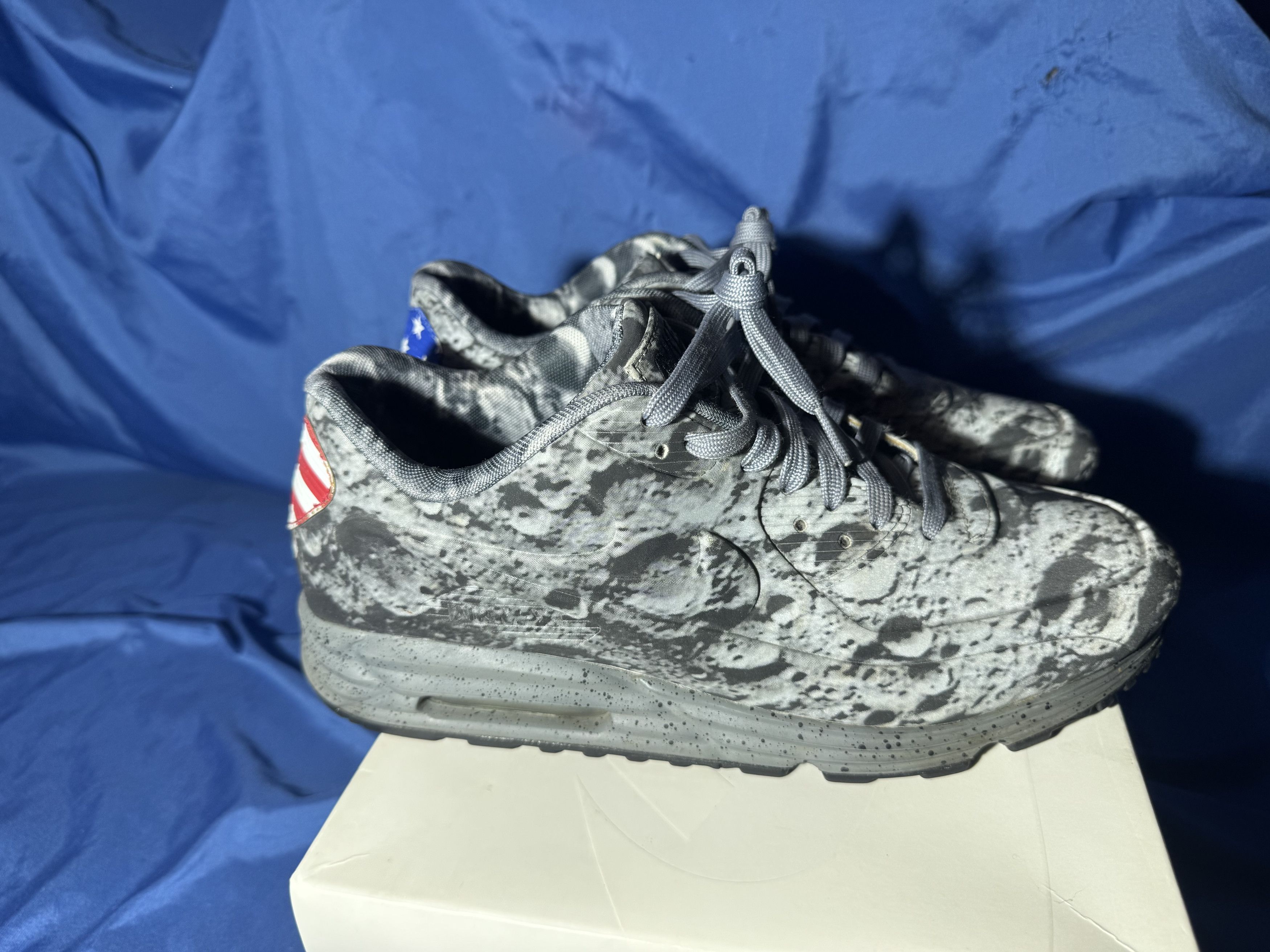 Nike Nike air max lunar 90s reflective moon sneakers size 9.5 Size US 9.5 / EU 42-43 - 6 Thumbnail