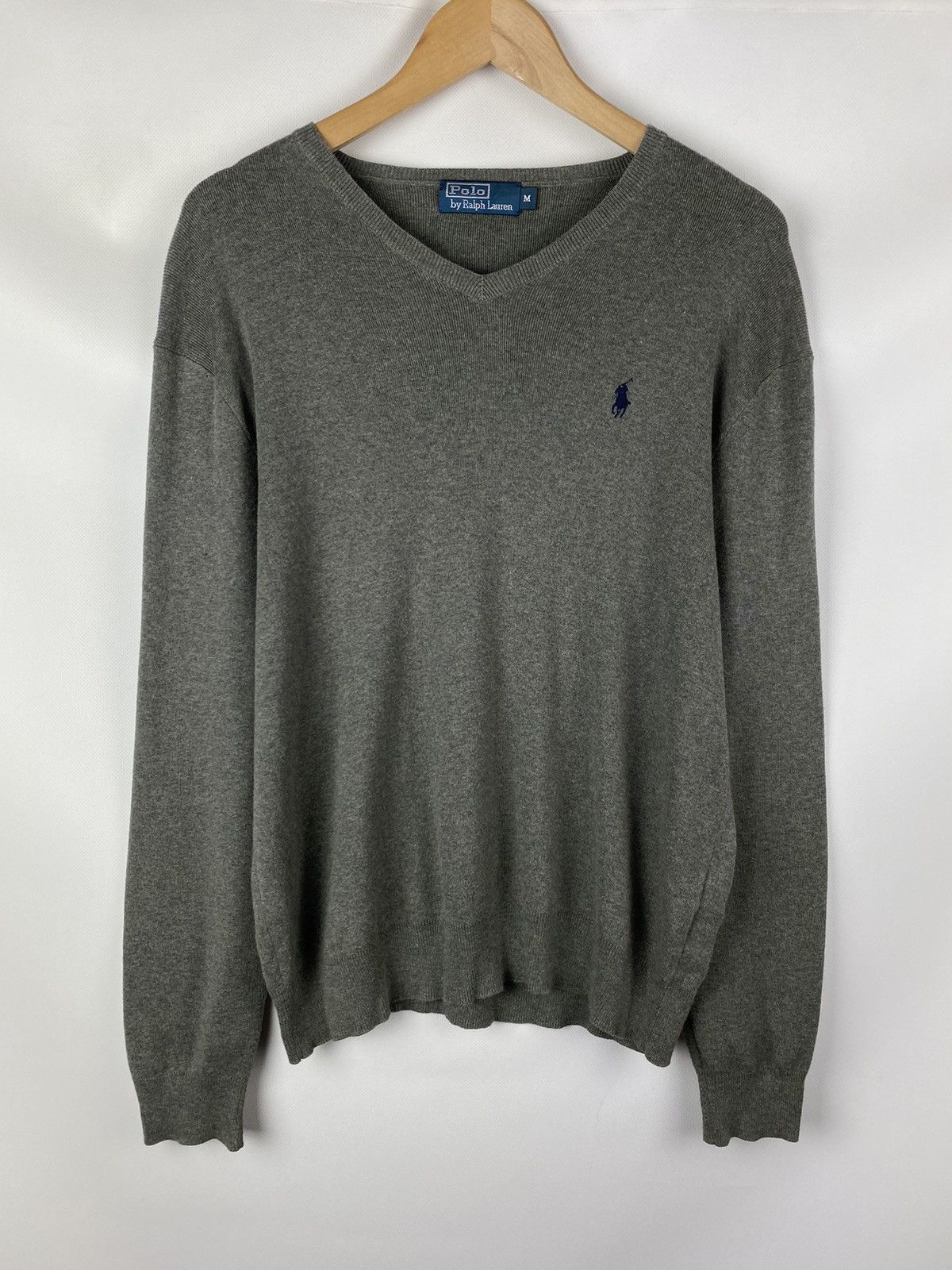 Vintage Polo by Ralph Lauren vintage men’s v-neck sweater pullover Size US M / EU 48-50 / 2 - 1 Thumbnail