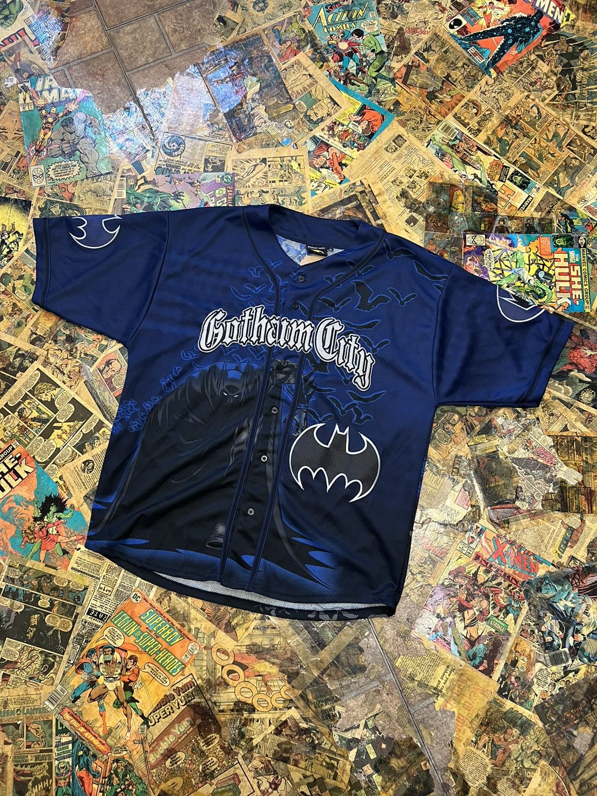 Vintage × Warner Bros Warner Bros. Gotham City Dark Knight Baseball jersey Size US XL / EU 56 / 4 - 1 Thumbnail