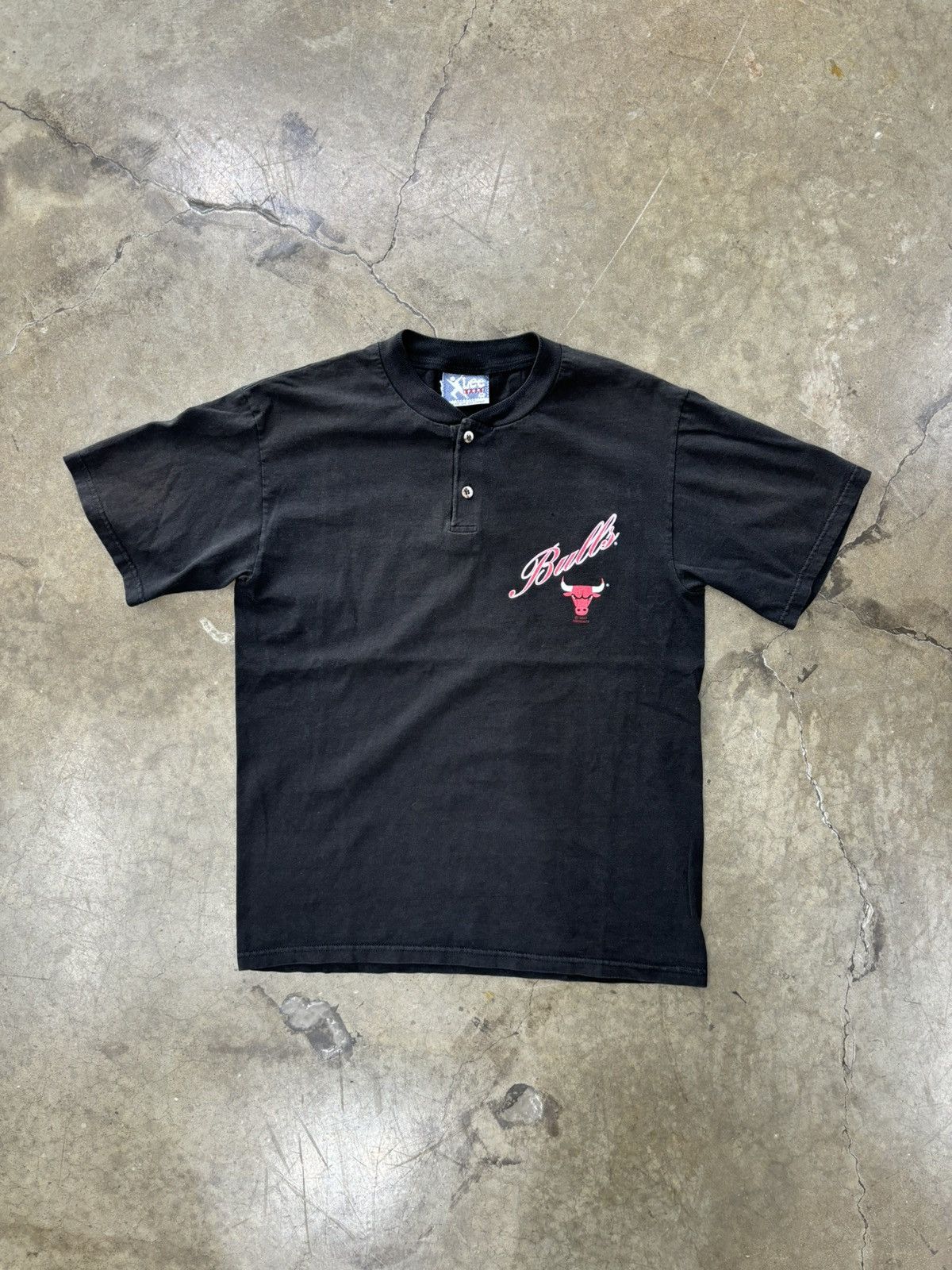 NBA × Vintage Vintage Chicago Bulls Lee Sport Quarter Button Tee Medium Size US M / EU 48-50 / 2 - 2 Thumbnail