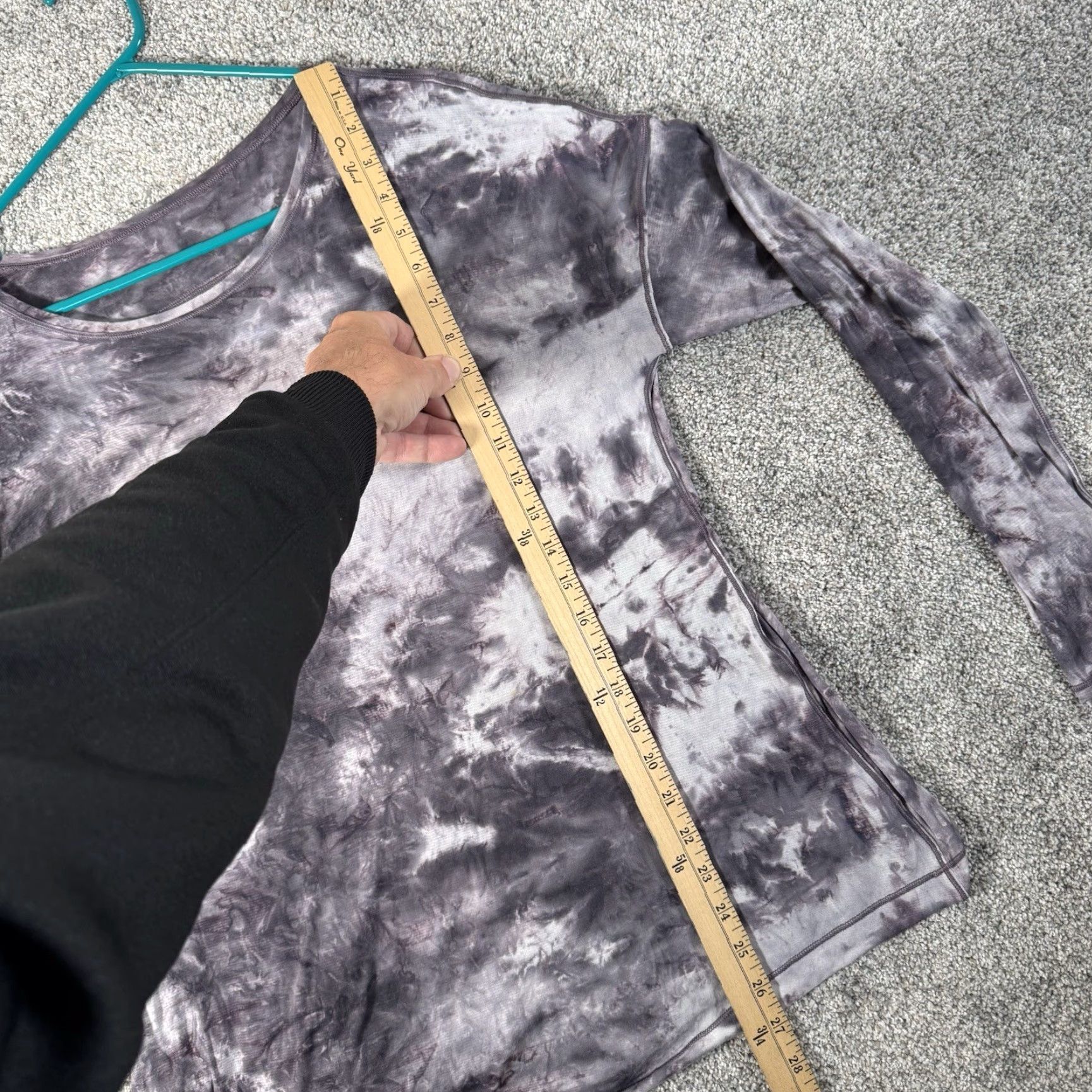 Lululemon Lululemon Top L Twist Front Tie Dye Revival Y2K Hippie Athleisure Relaxed Drapey T-Shirt Long Sleeve Multicolor Womens Mens? Size L / US 10 / IT 46 - 2 Thumbnail