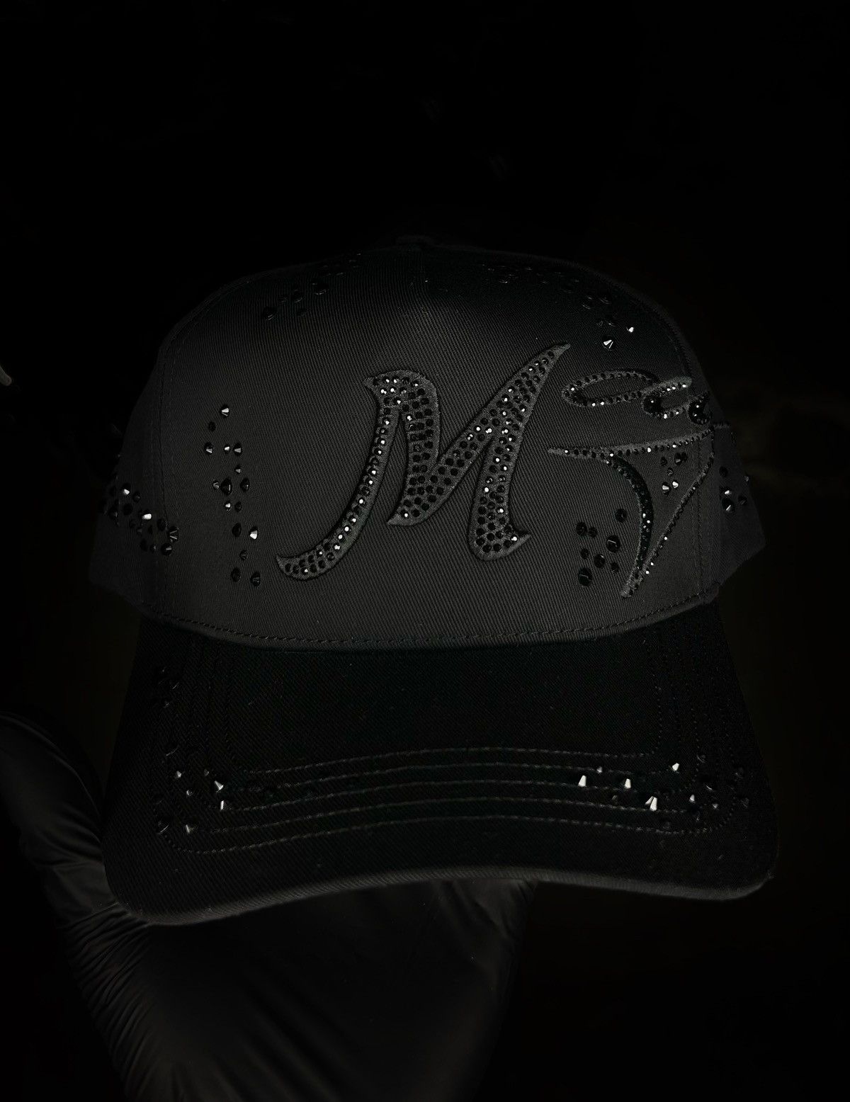 Other Magos all black hat Size ONE SIZE - 1 Thumbnail
